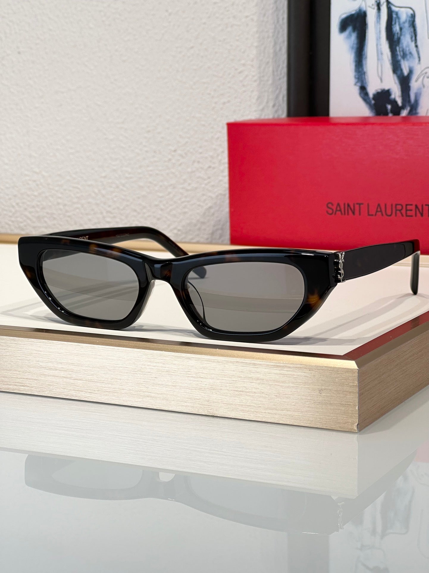 '-  YSL Saint Laurent SL M126 cat-eye sunglasses ✨ - buyonlinebehappy