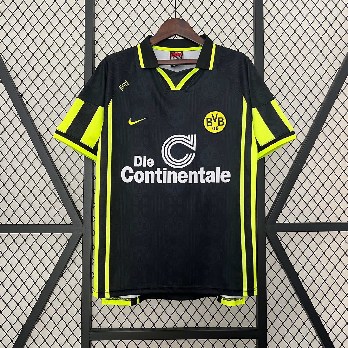 BORUSSIA DORTMUND AWAY 96/97