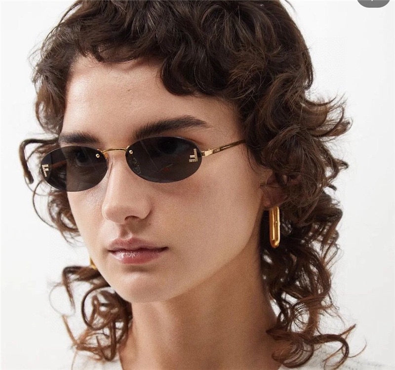 '-  Fendi First FE4075US sunglasses in metal oval shape Women's✨ - buyonlinebehappy