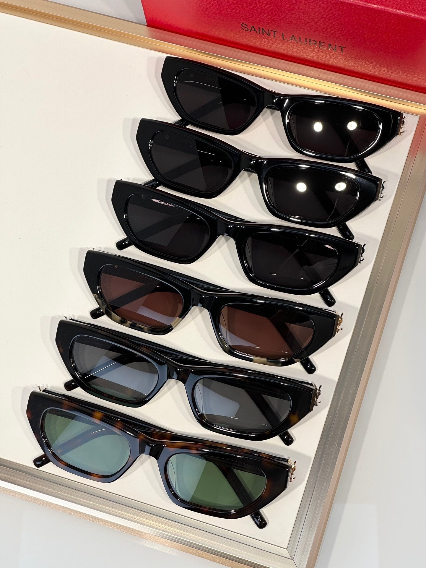 '-  YSL Saint Laurent SL M126 cat-eye sunglasses ✨ - buyonlinebehappy