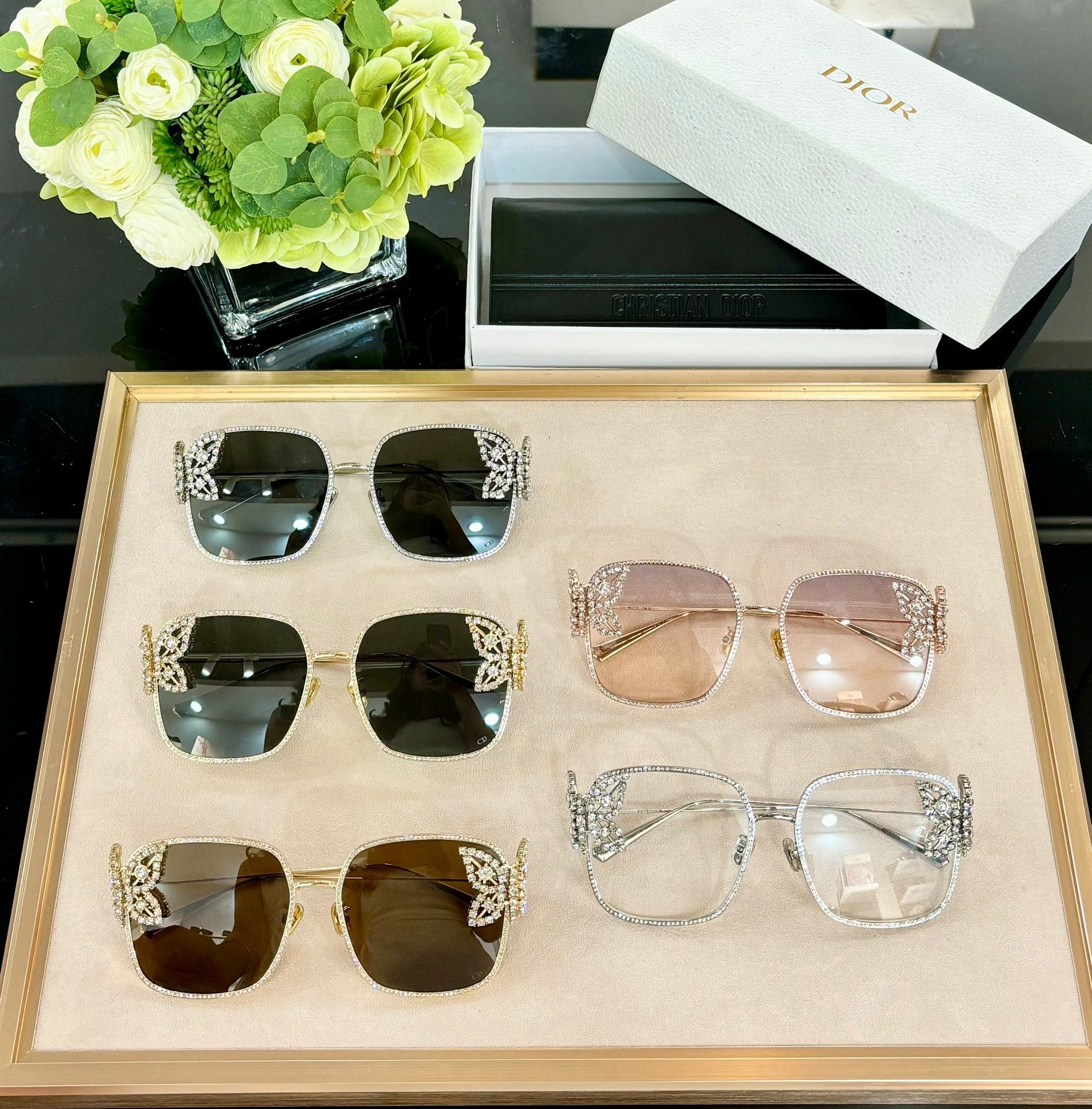 '- DIOR DiorFantastica S1U Square Sunglasses with Swarovski® Crystals 💎 - buyonlinebehappy