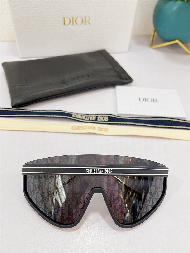 '- DIOR DiorClub M2U Mask Women's Sunglasses✨ - buyonlinebehappy