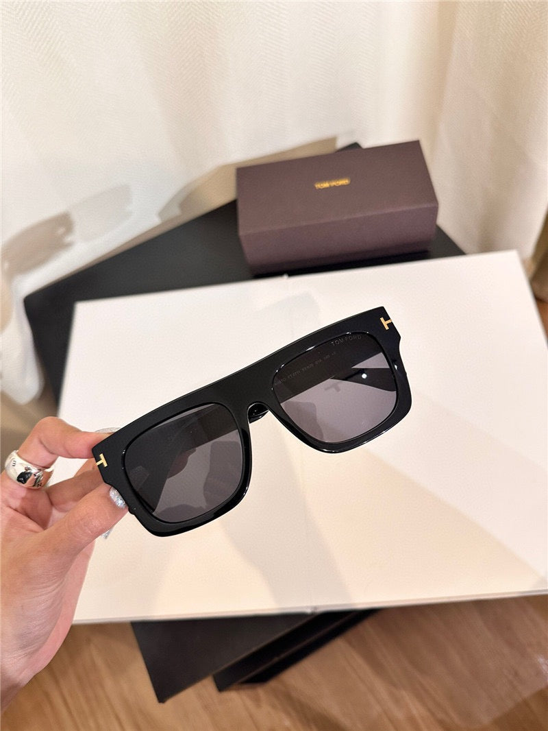 TOM FORD FAUSTO TF0711 Rectangular Sunglasses ✨ - buyonlinebehappy