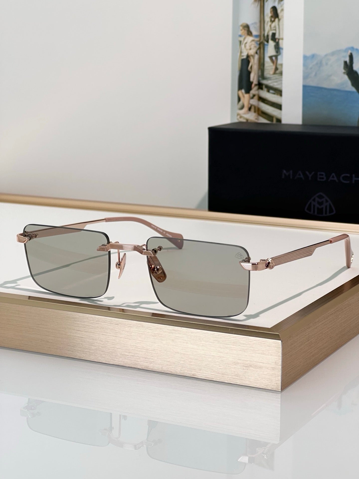 MAYBACH THE WOLF I Zeiss Lenses Photochromic Sunglasses 👑