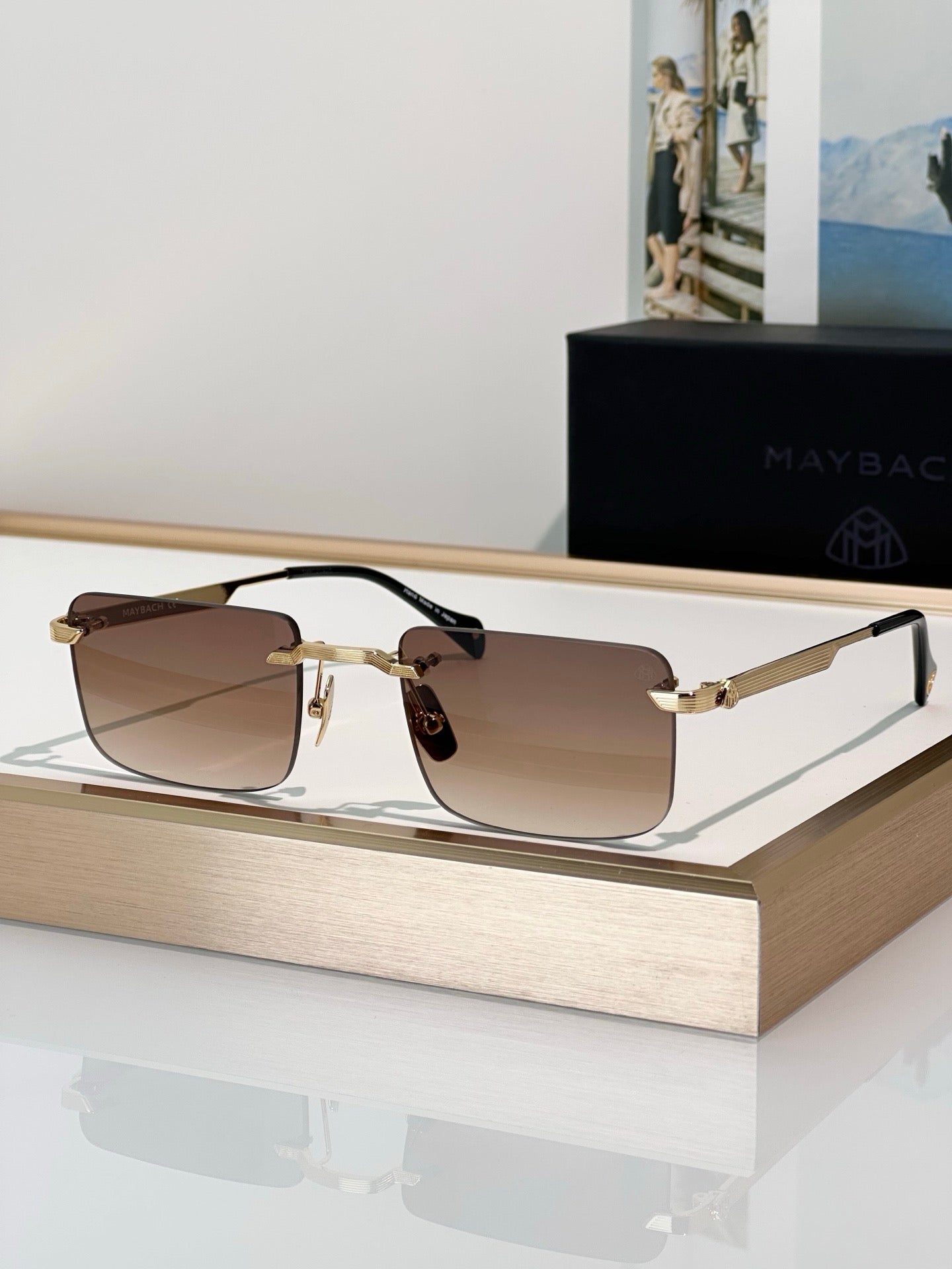 MAYBACH THE WOLF I Zeiss Lenses Photochromic Sunglasses 👑