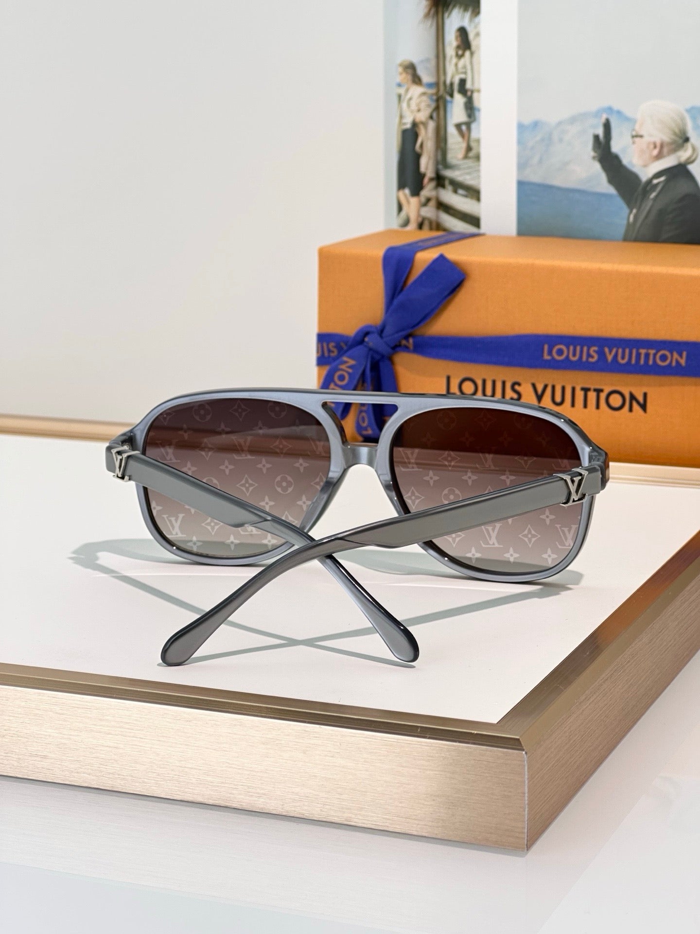 Louis Vuitton Z2866U LV Hit Sunglasses ✨
