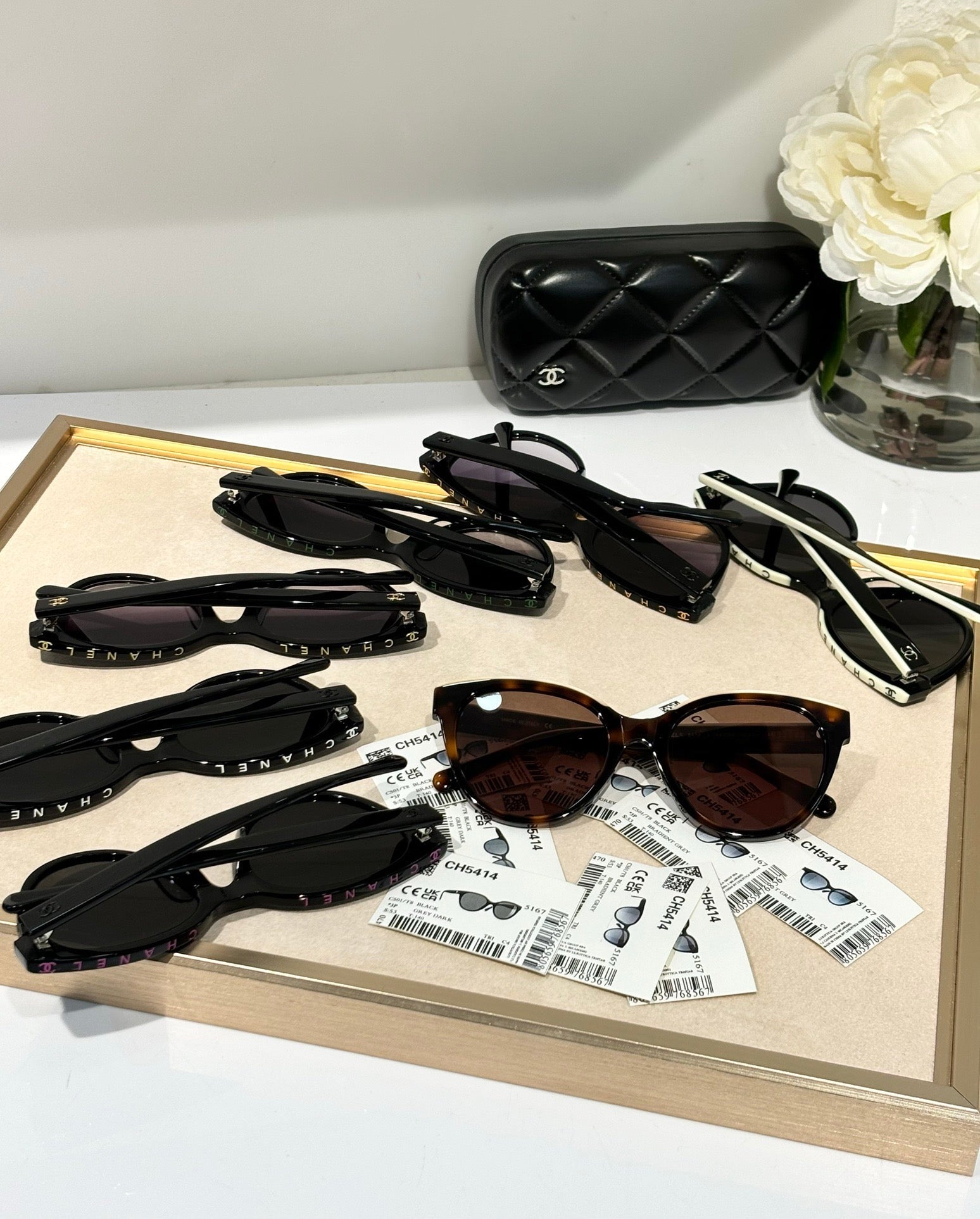 CHANEL BUTTERFLY SUNGLASSES Acetate Black   🖤