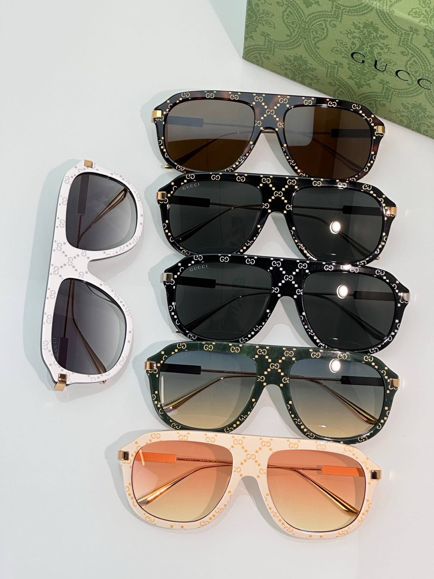 Gucci GG 1309 S Unisex Sunglasses ✨