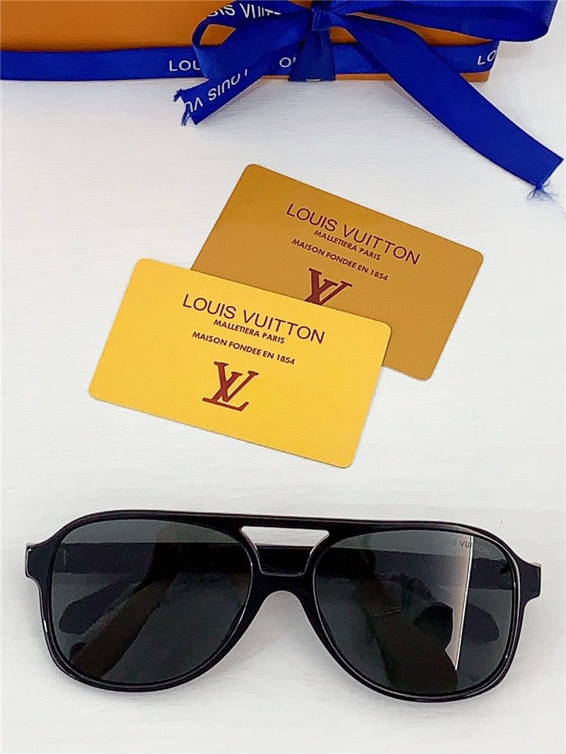 Louis Vuitton Z2898U LV Hit  Sunglasses ✨