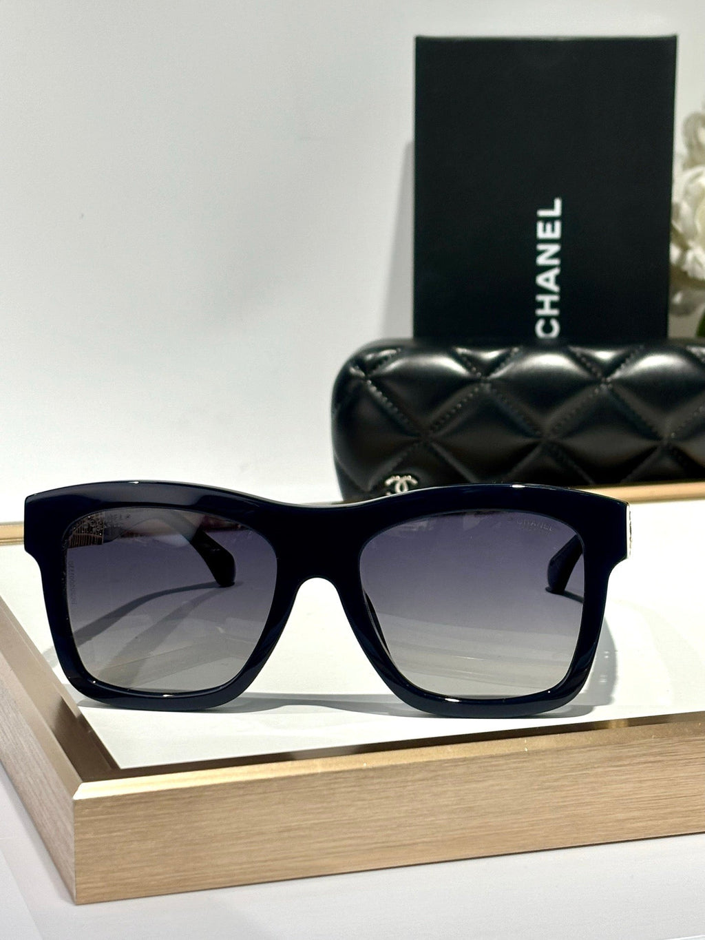 CHANEL 5533  Polarised SQUARE Sunglass🖤