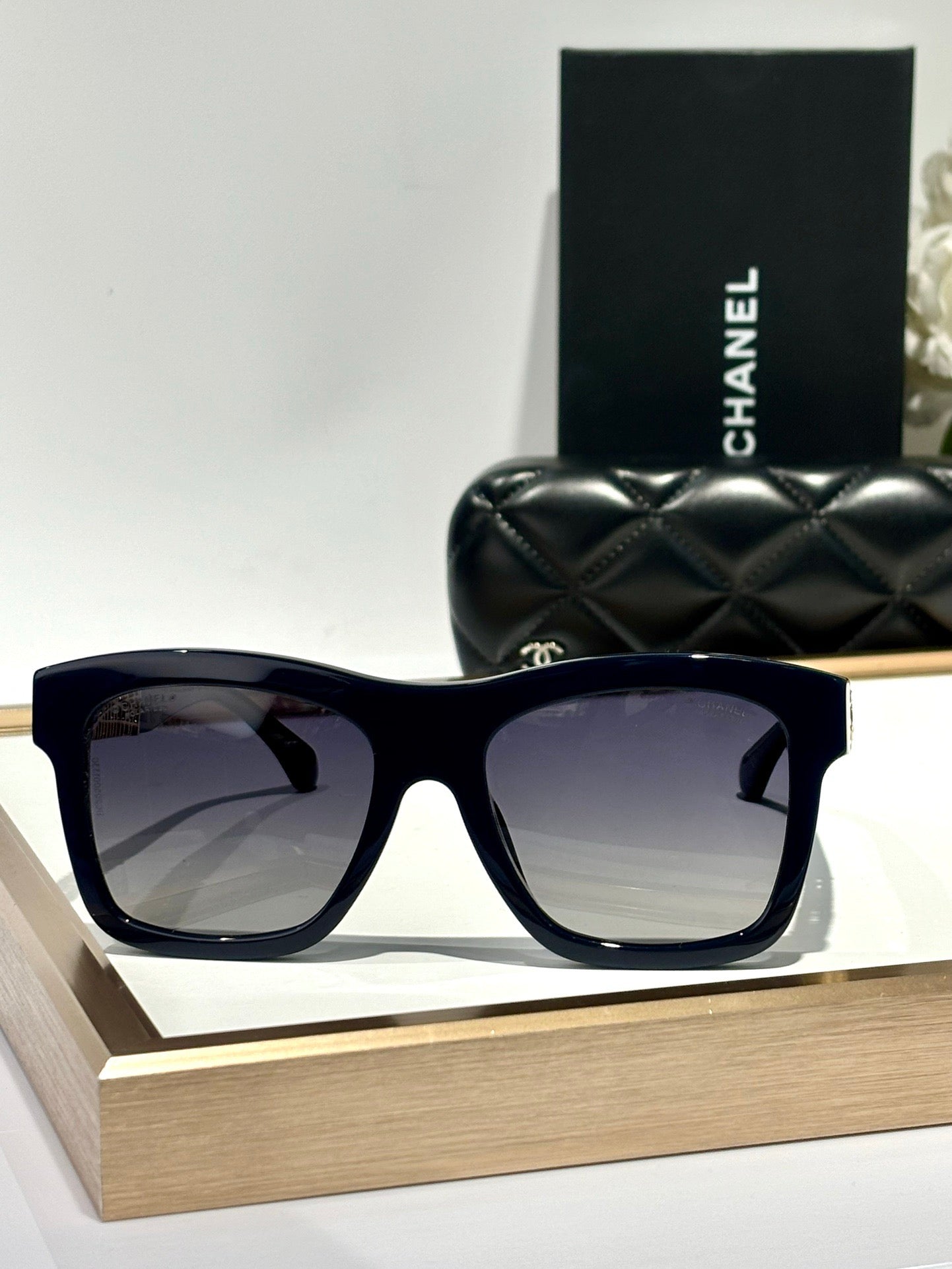 CHANEL 5533  Polarised SQUARE Sunglass🖤