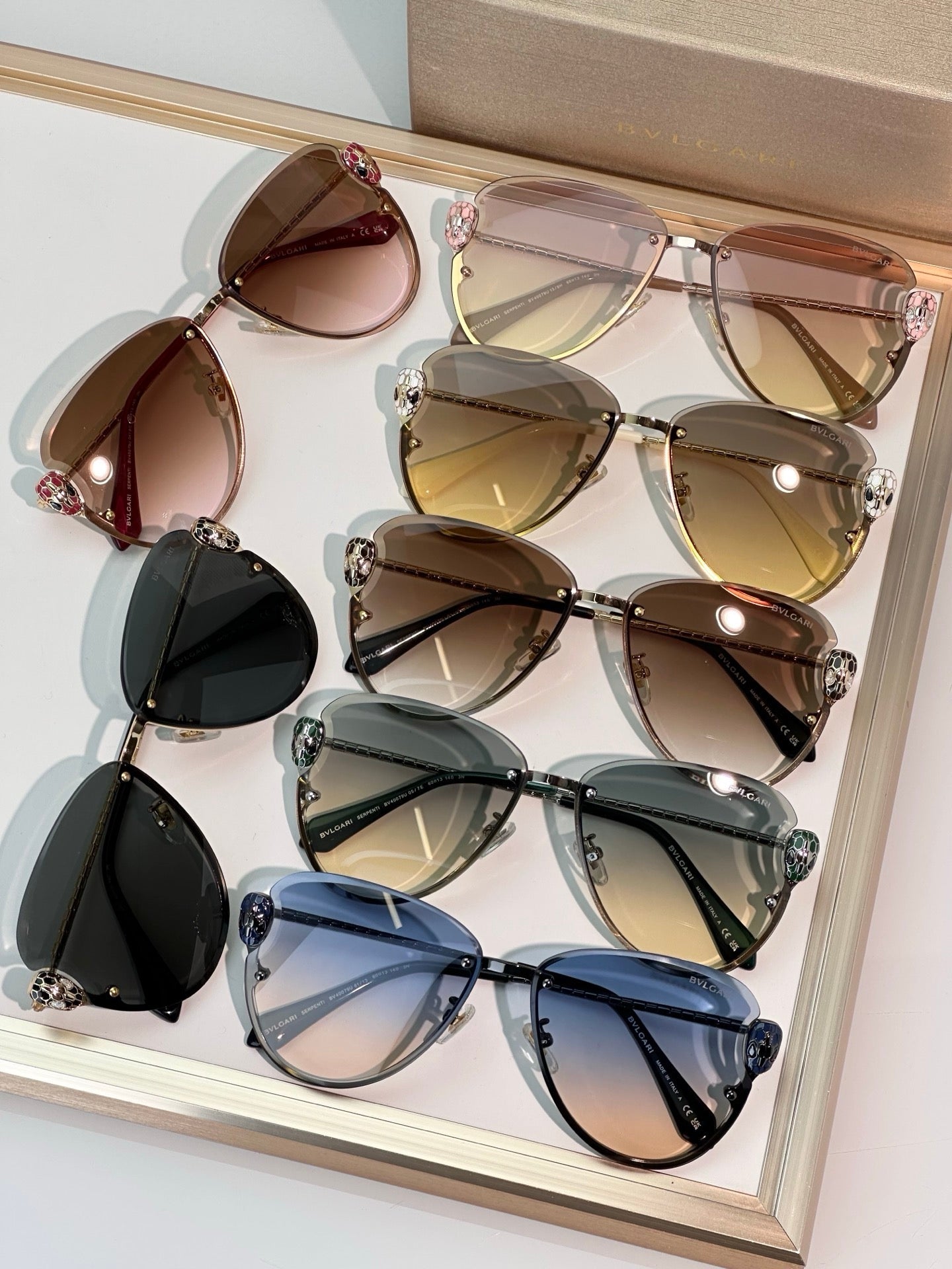 BVLGARI Bvlgari Serpenti 40079U   Women's Sunglasses ✨