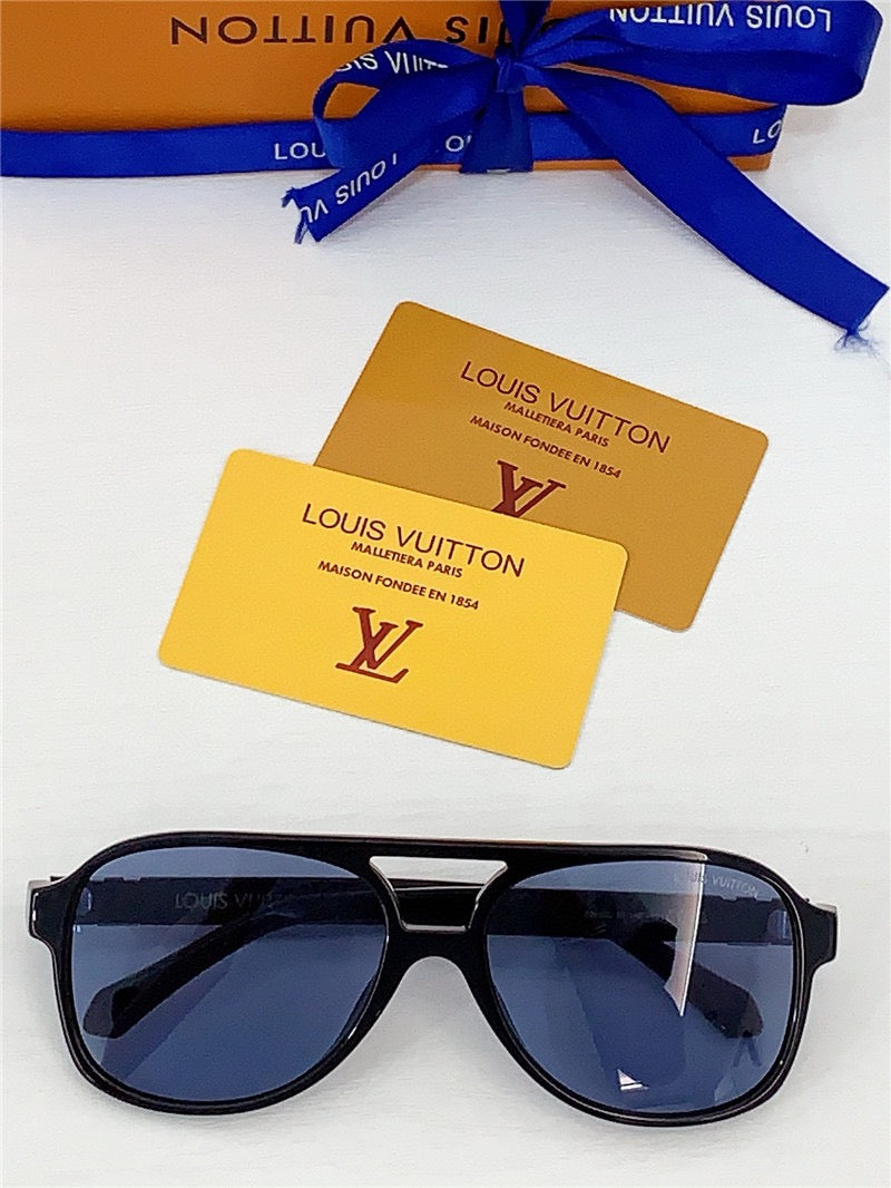 Louis Vuitton Z2898U LV Hit  Sunglasses ✨