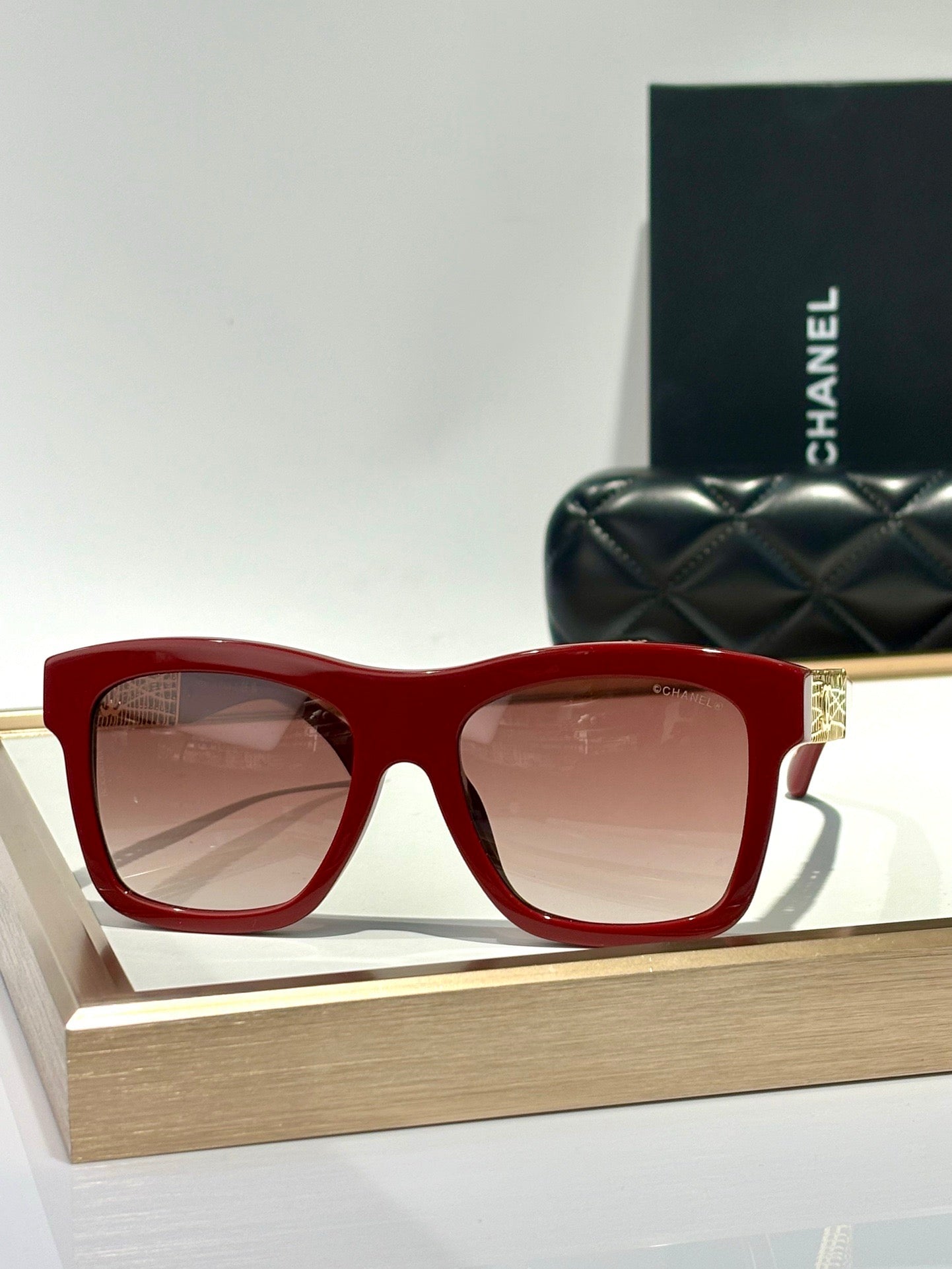 CHANEL 5533  Polarised SQUARE Sunglass🖤