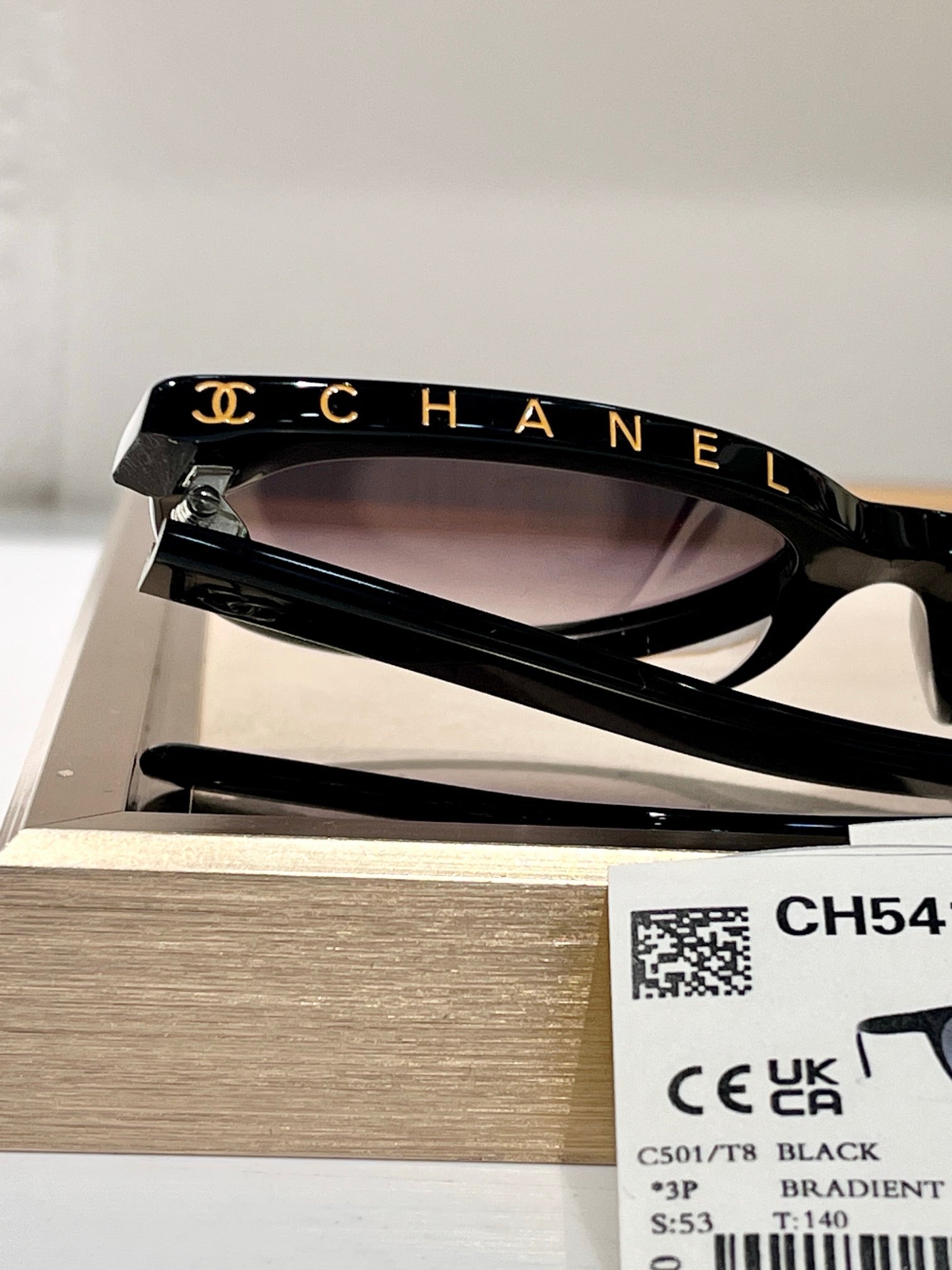 CHANEL BUTTERFLY SUNGLASSES Acetate Black   🖤