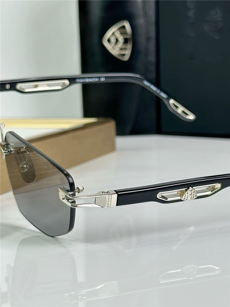 MAYBACH THE ULTIMATE II Mirror Zeiss Lenses 👑