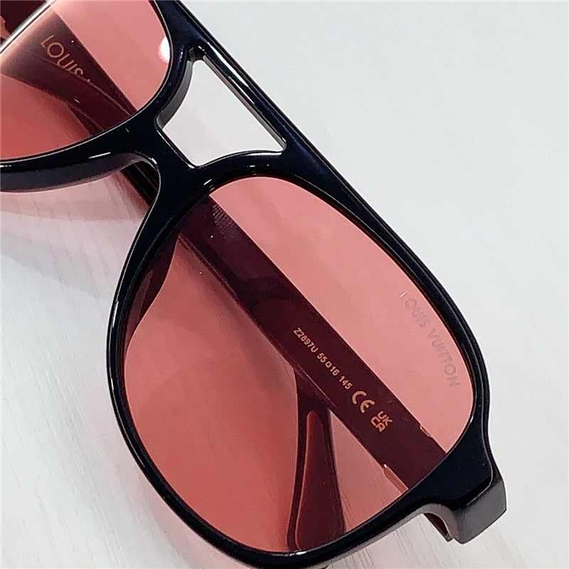 Louis Vuitton Z2898U LV Hit  Sunglasses ✨