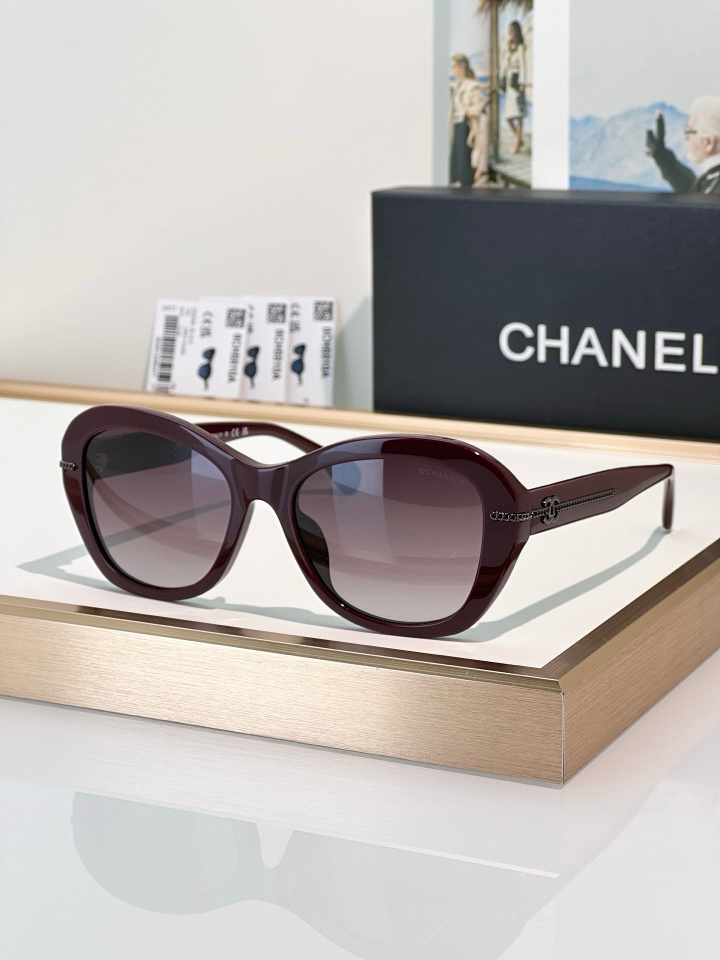 CHANEL 5510 Butterfly Polarises SUNGLASSES🖤