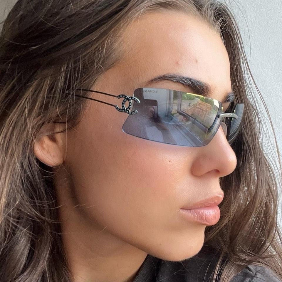 CHANEL4051 Vintage SOLD OUT  RECTANGLE sunglasses  🖤