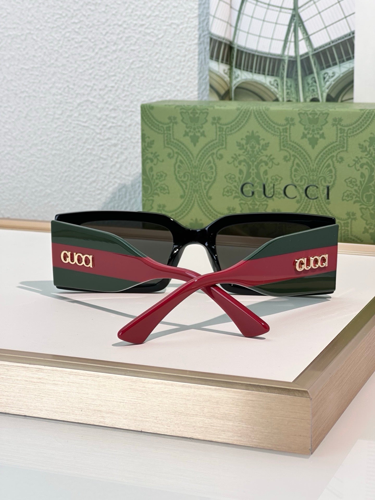 Gucci 1860S Logo-Print Rectangular Sunglasses ✨