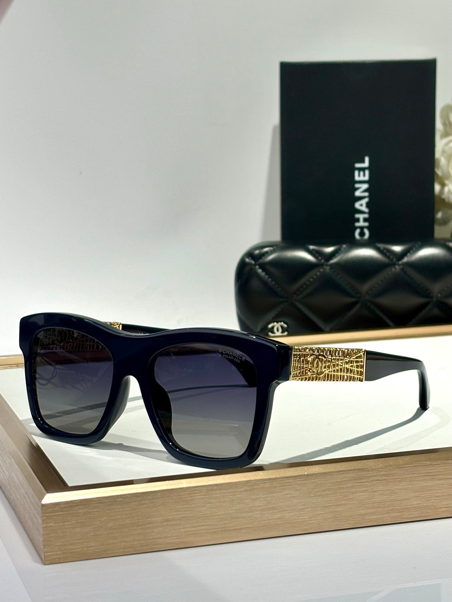 CHANEL 5533  Polarised SQUARE Sunglass🖤