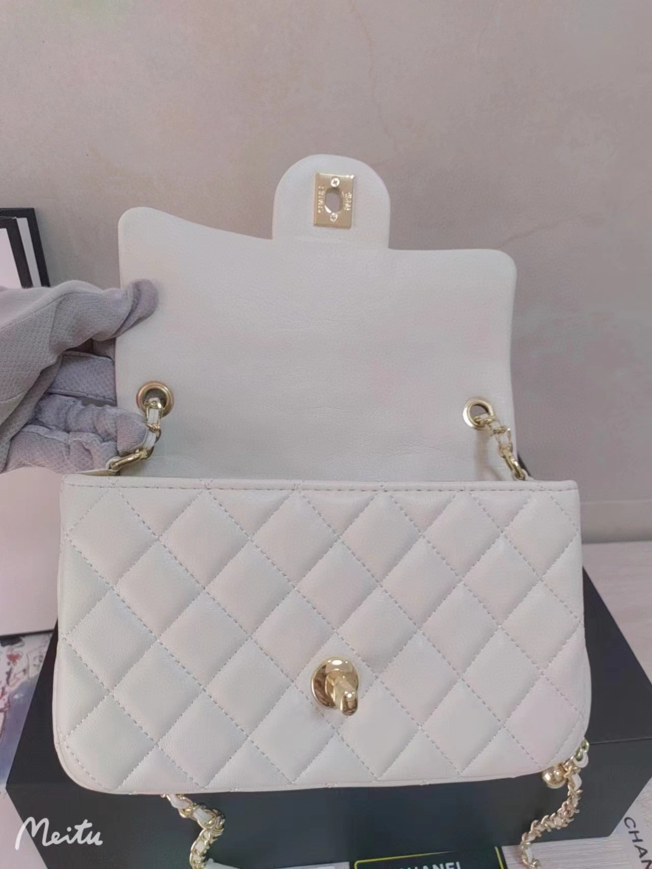 CHANEL 23C Mini Square Flap Bag Pearl Crush / Gold Ball✨