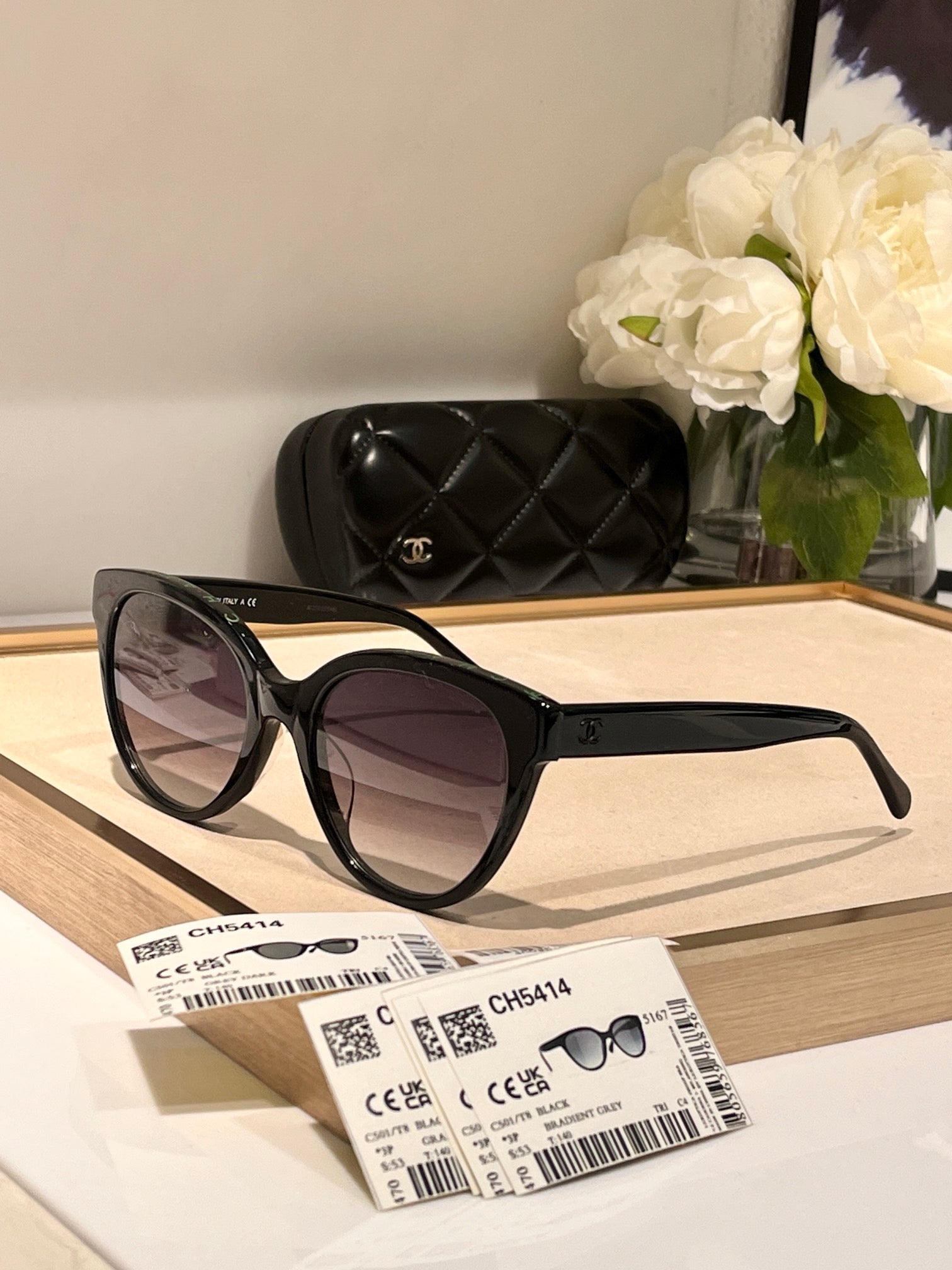 CHANEL BUTTERFLY SUNGLASSES Acetate Black   🖤