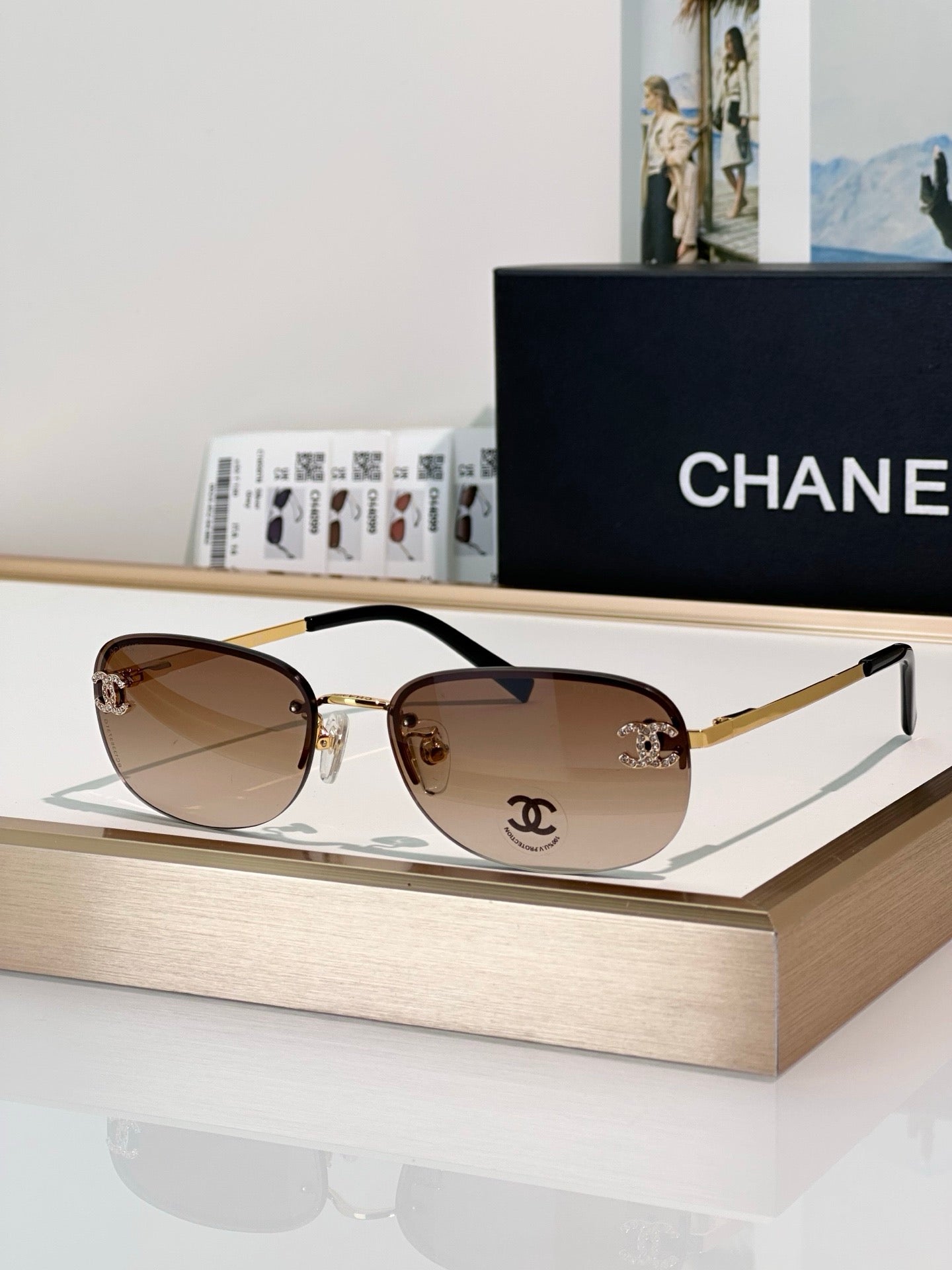 CHANEL 4099 Tint CC Logo Sunglasses  🖤