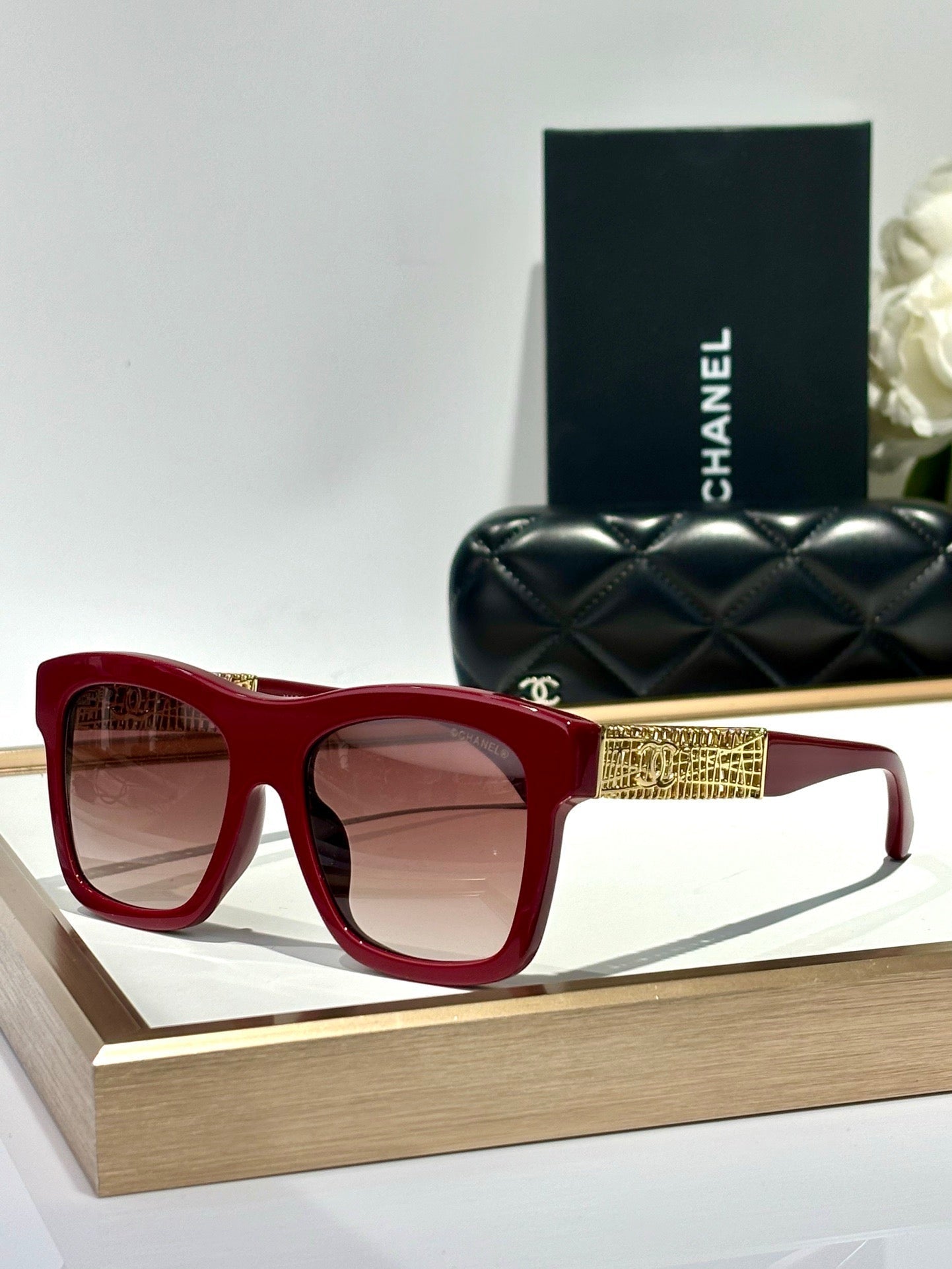 CHANEL 5533  Polarised SQUARE Sunglass🖤