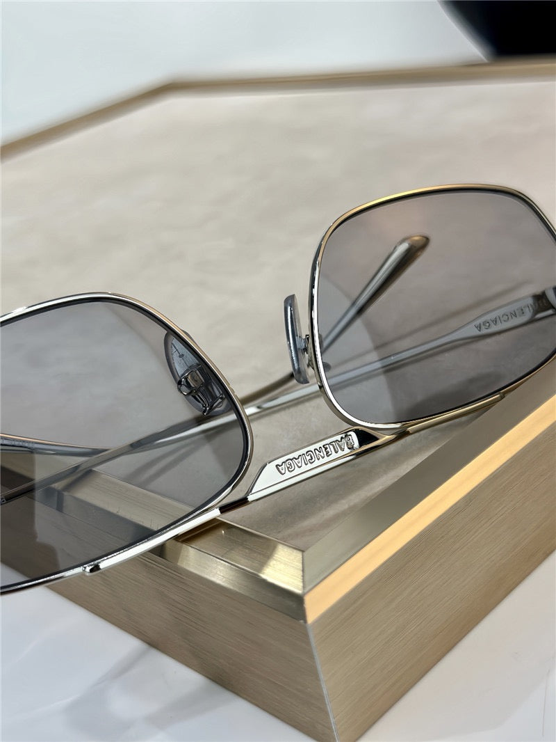 BALENCIAGA BB0416S  BB Logo Sunglasses🖤