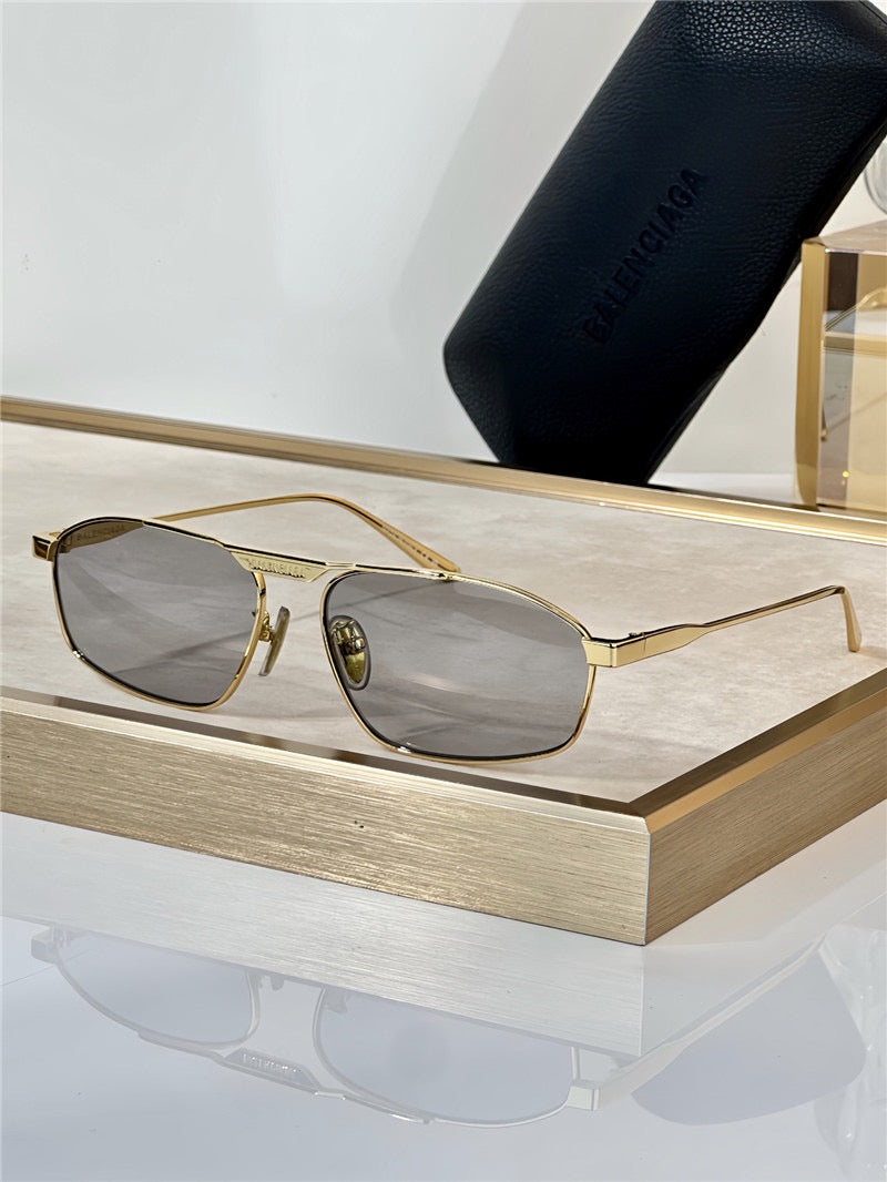 BALENCIAGA BB0416S  BB Logo Sunglasses🖤