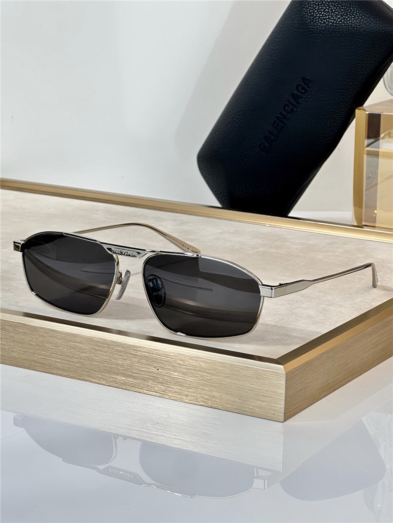 BALENCIAGA BB0416S  BB Logo Sunglasses🖤