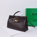'- Bottega Veneta Small Andiamo leather bag 💚