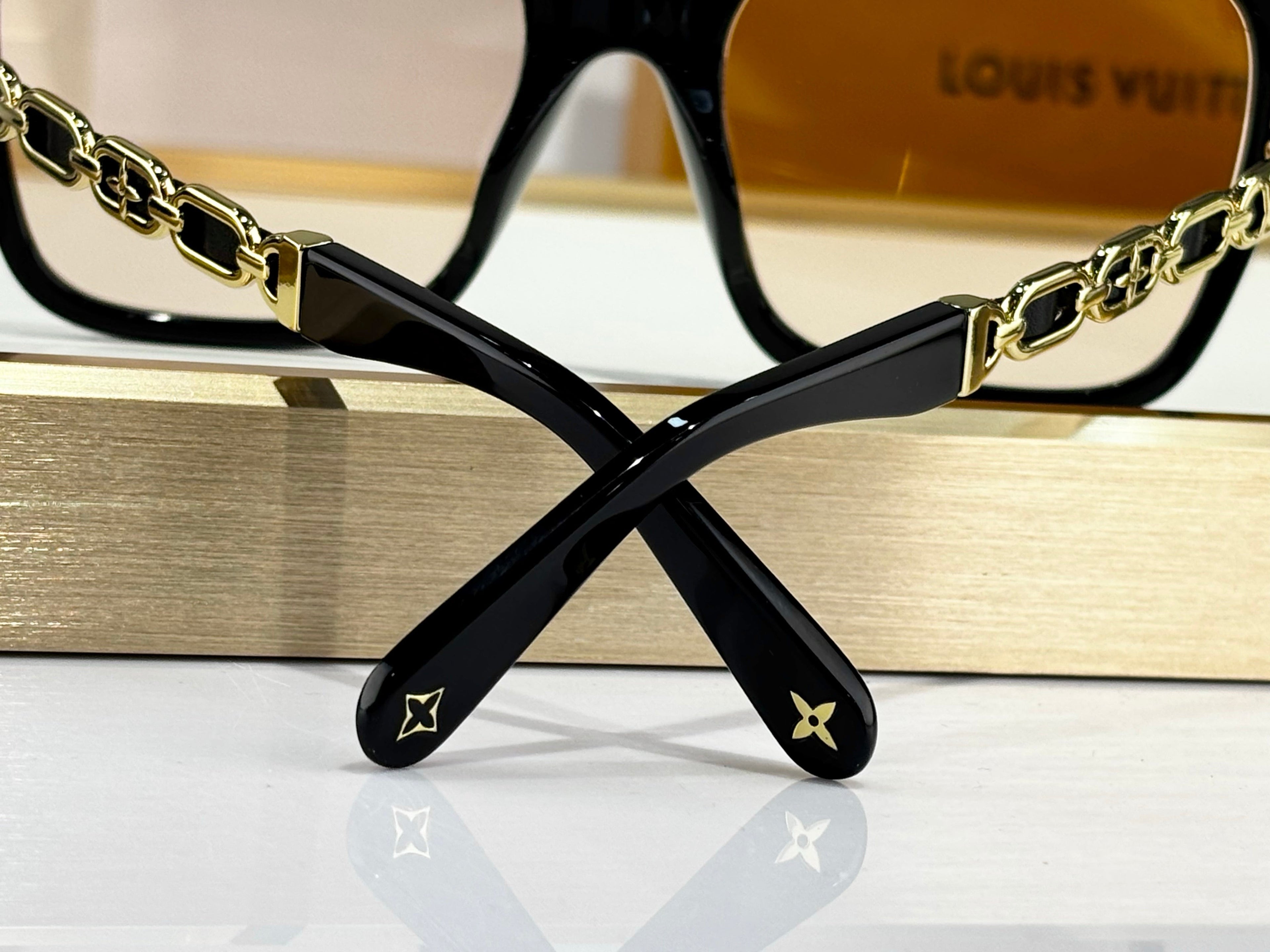 Louis Vuitton MZ2648W My LV Chain Braided Maxi Square Sunglasses✨