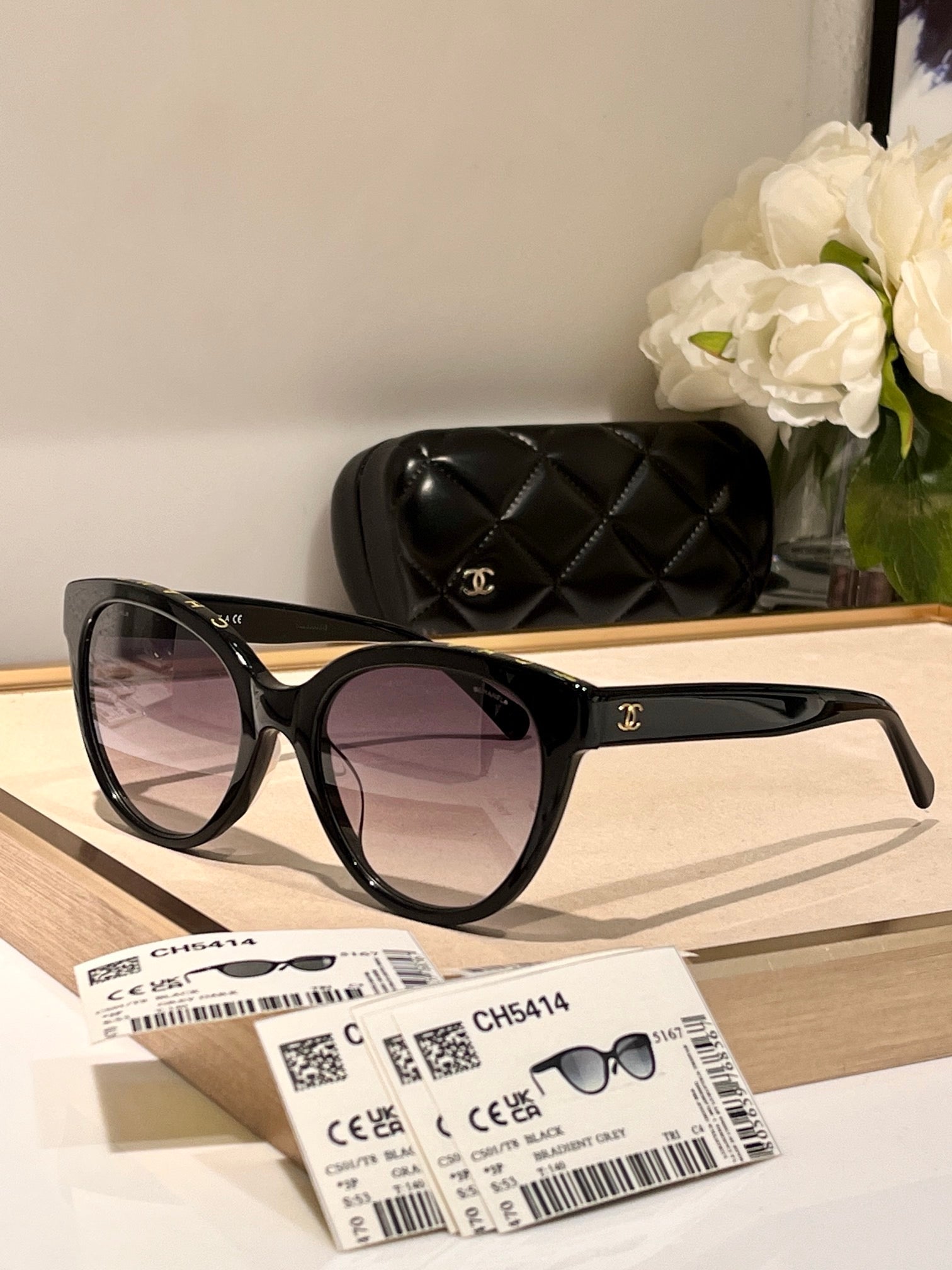 CHANEL BUTTERFLY SUNGLASSES Acetate Black   🖤