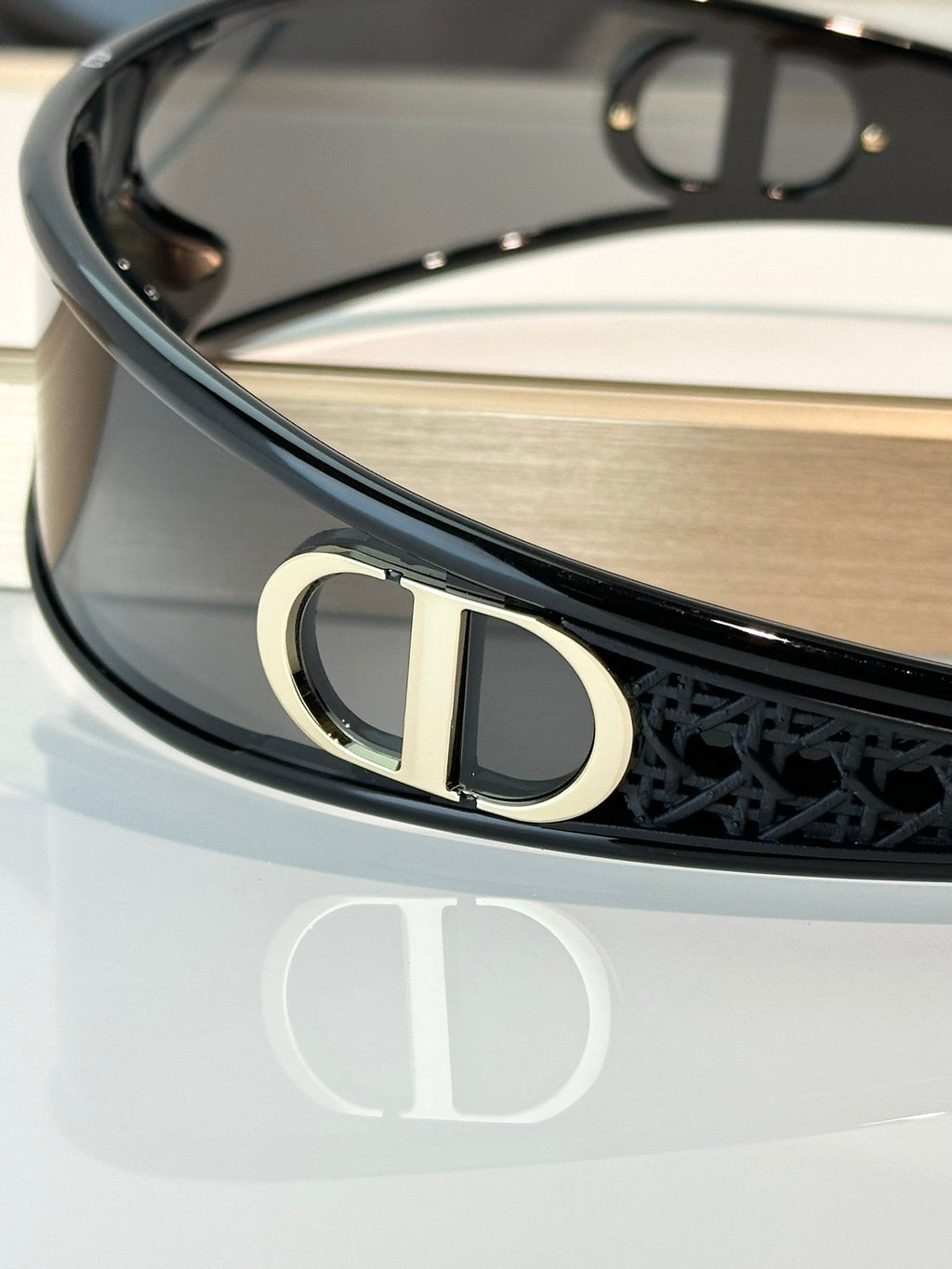 '-DIOR VeryDior M1  Sunglasses✨