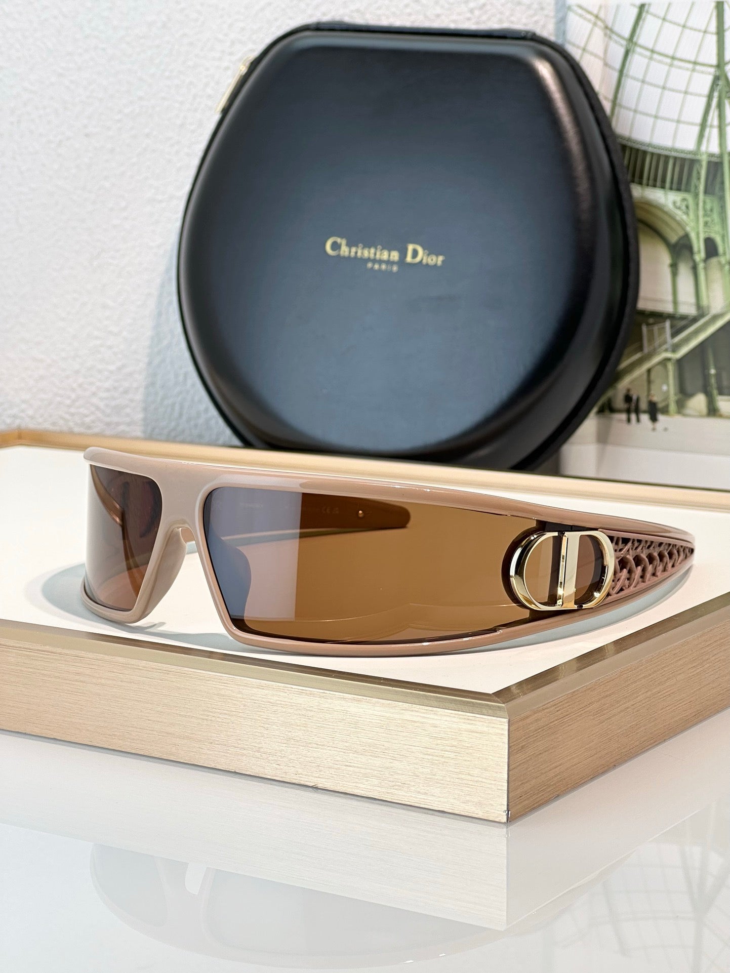 '-DIOR VeryDior M1  Sunglasses✨