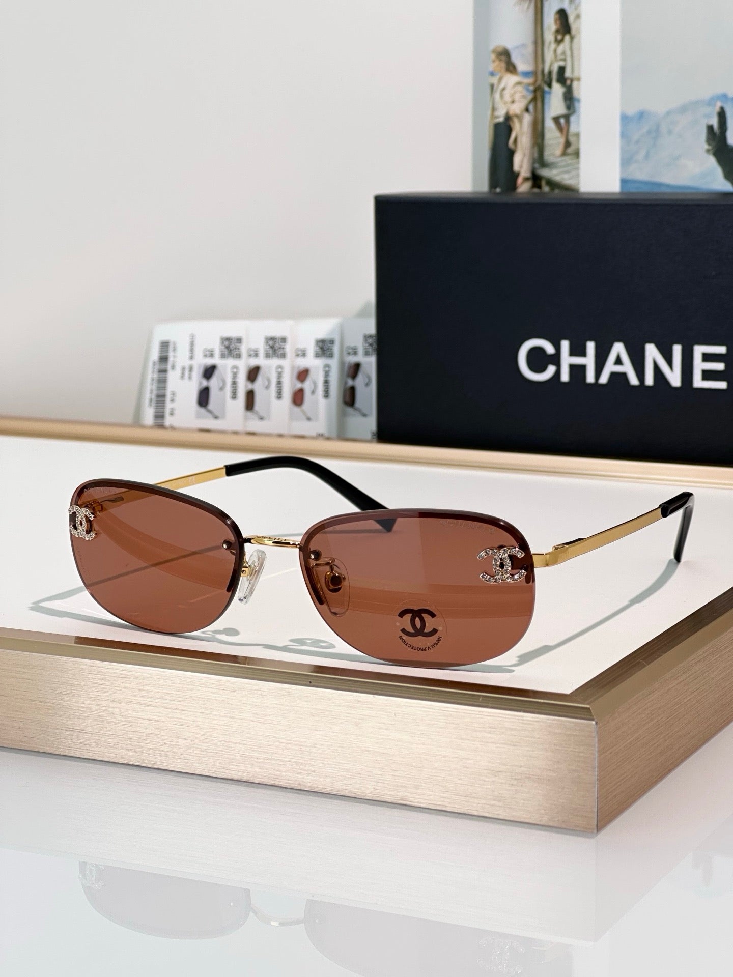 CHANEL 4099 Tint CC Logo Sunglasses  🖤