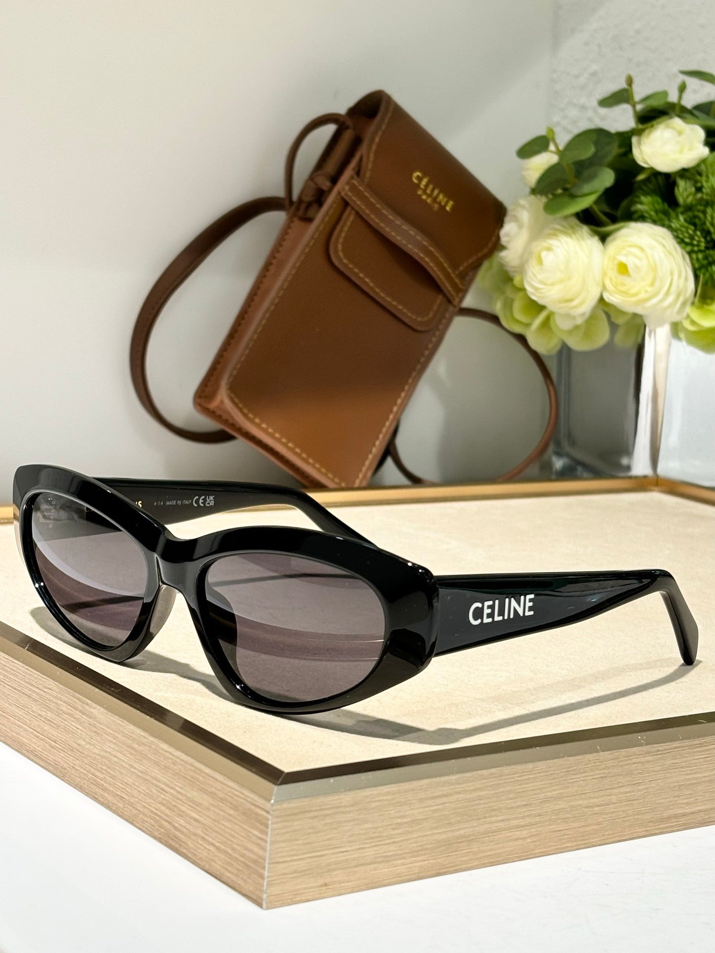 CELINE Celine Monochroms CL 40279U Women's Sunglasses  ✨
