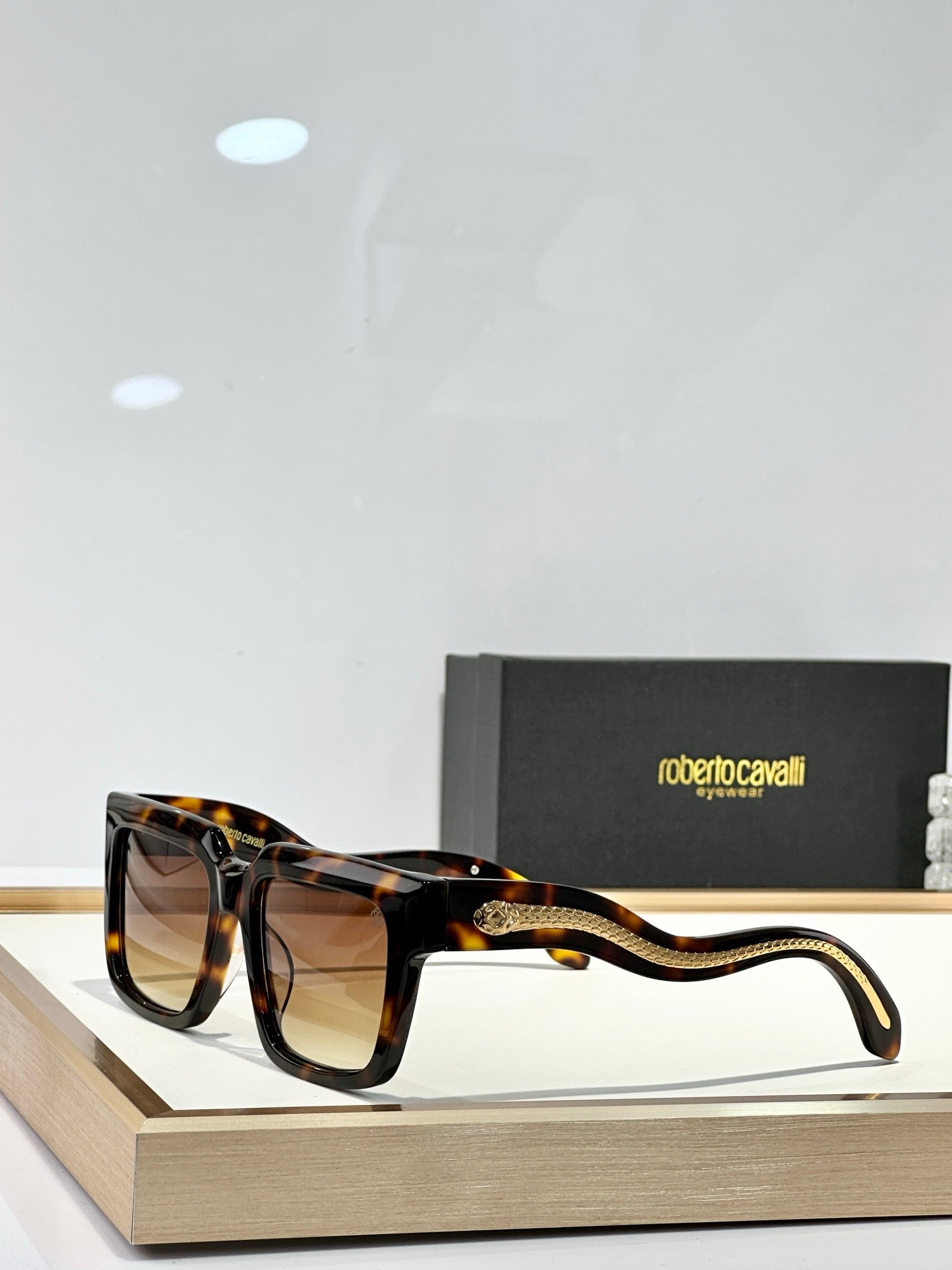 Roberto Cavalli SRC055 Sunglasses 🐍