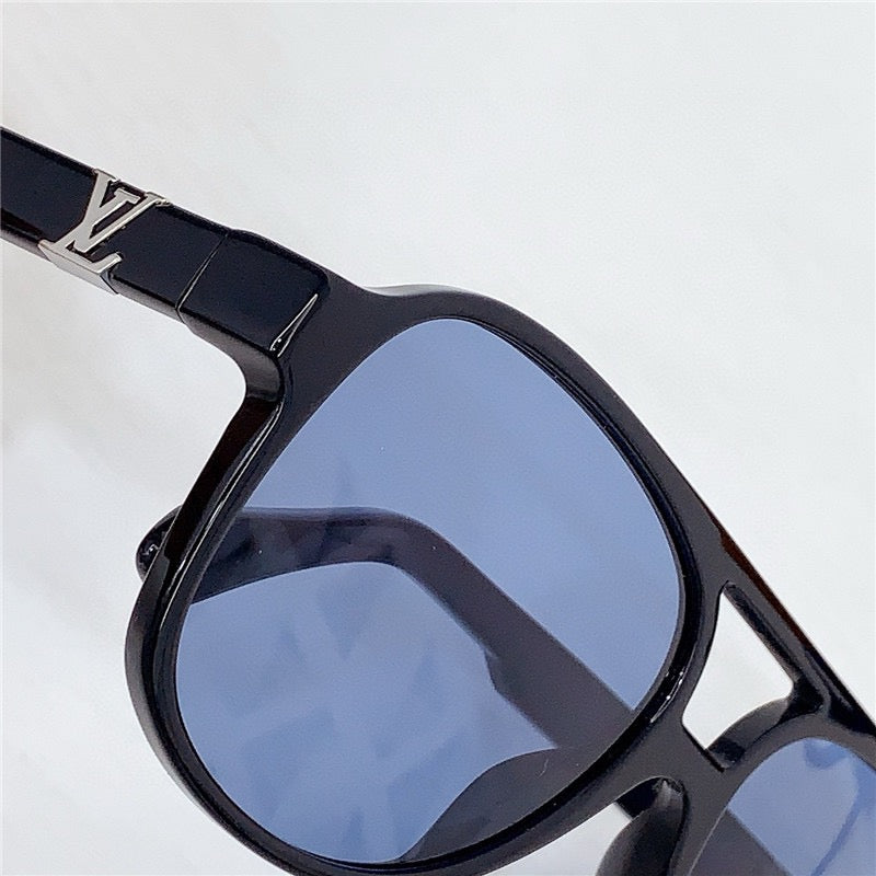 Louis Vuitton Z2898U LV Hit  Sunglasses ✨