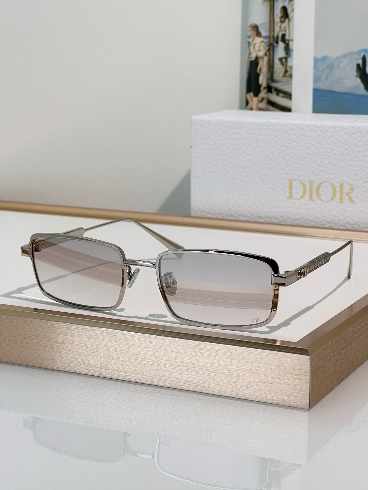 DIOR DiorCannage S2U Rectangular Sunglasses ✨