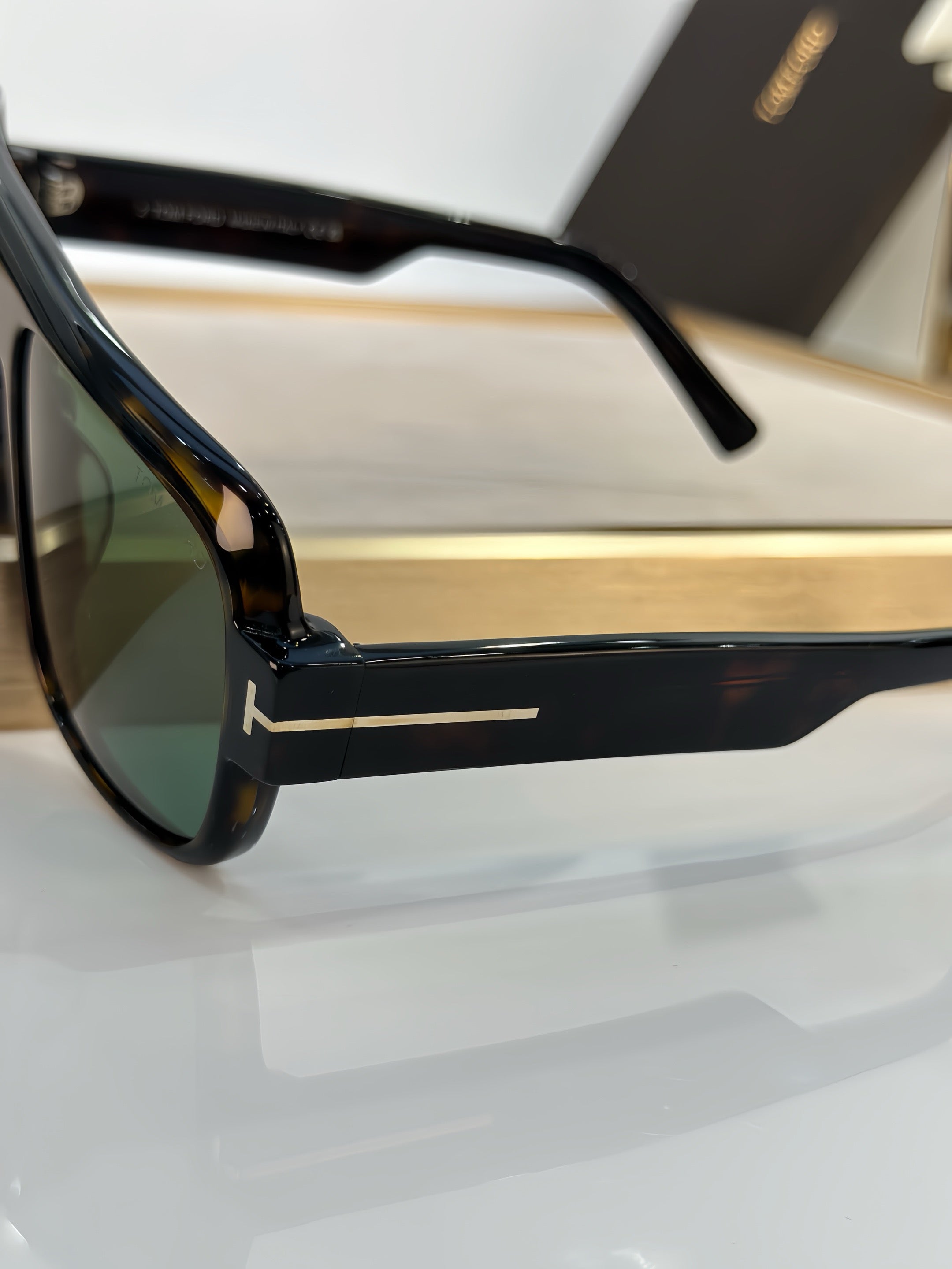 TOM FORD TURNER TF1101 Unisex Sunglasses 🔱