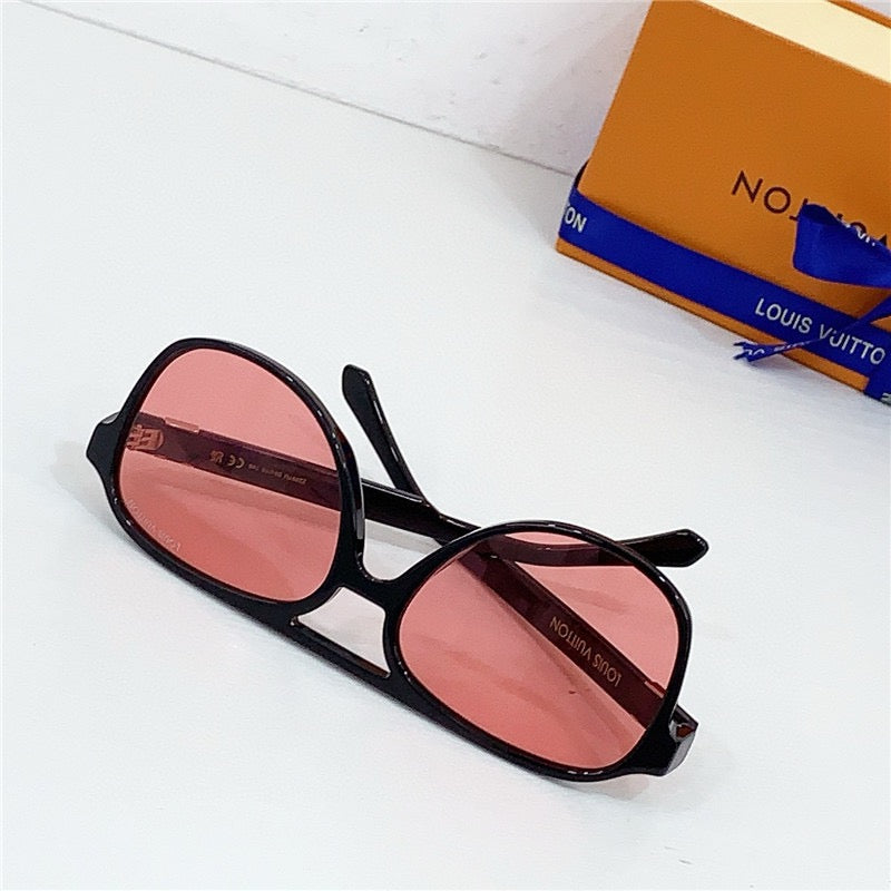 Louis Vuitton Z2898U LV Hit  Sunglasses ✨