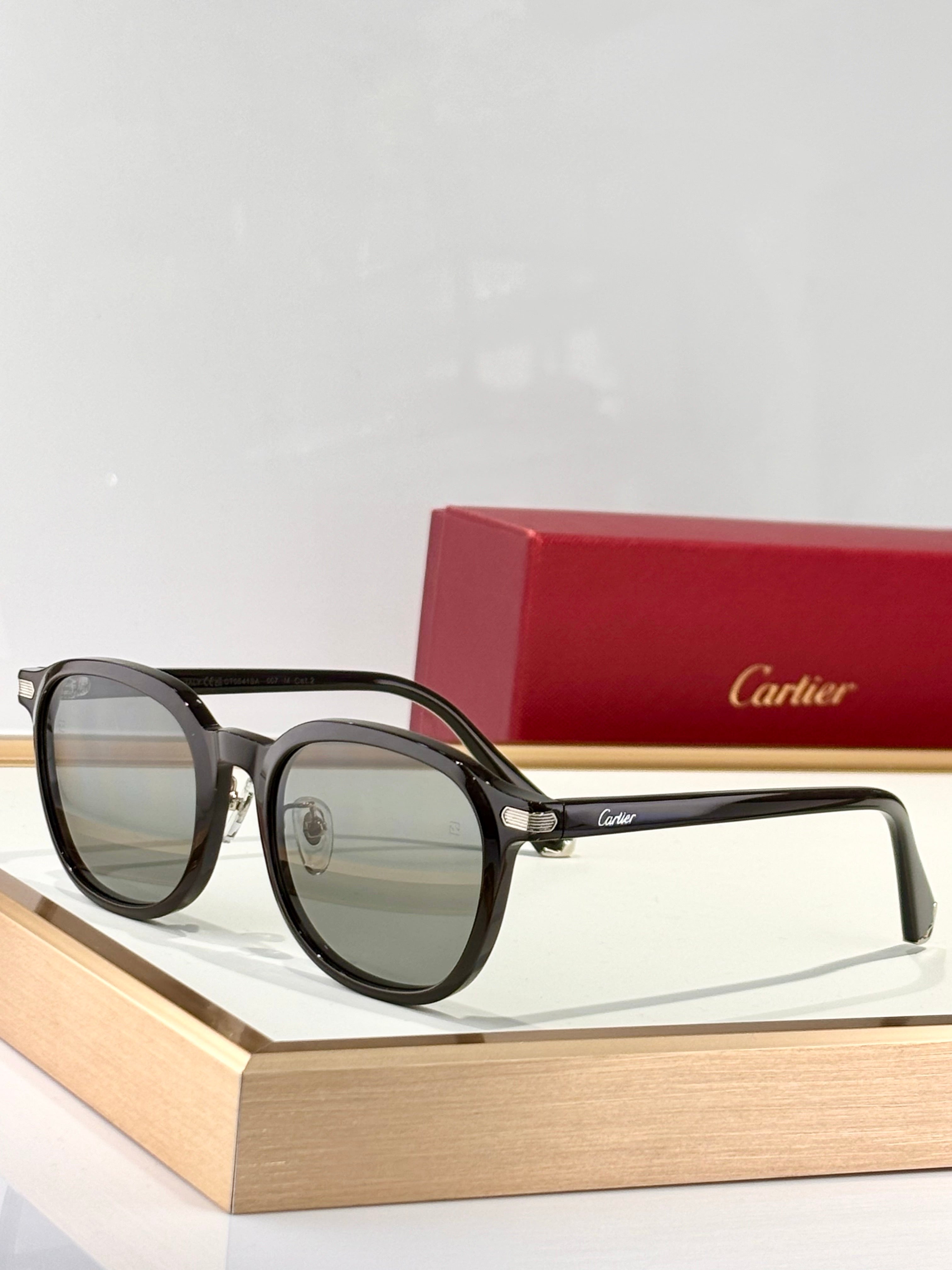 Cartier CT0541  002  Unisex Sunglasses 🐆 NEW