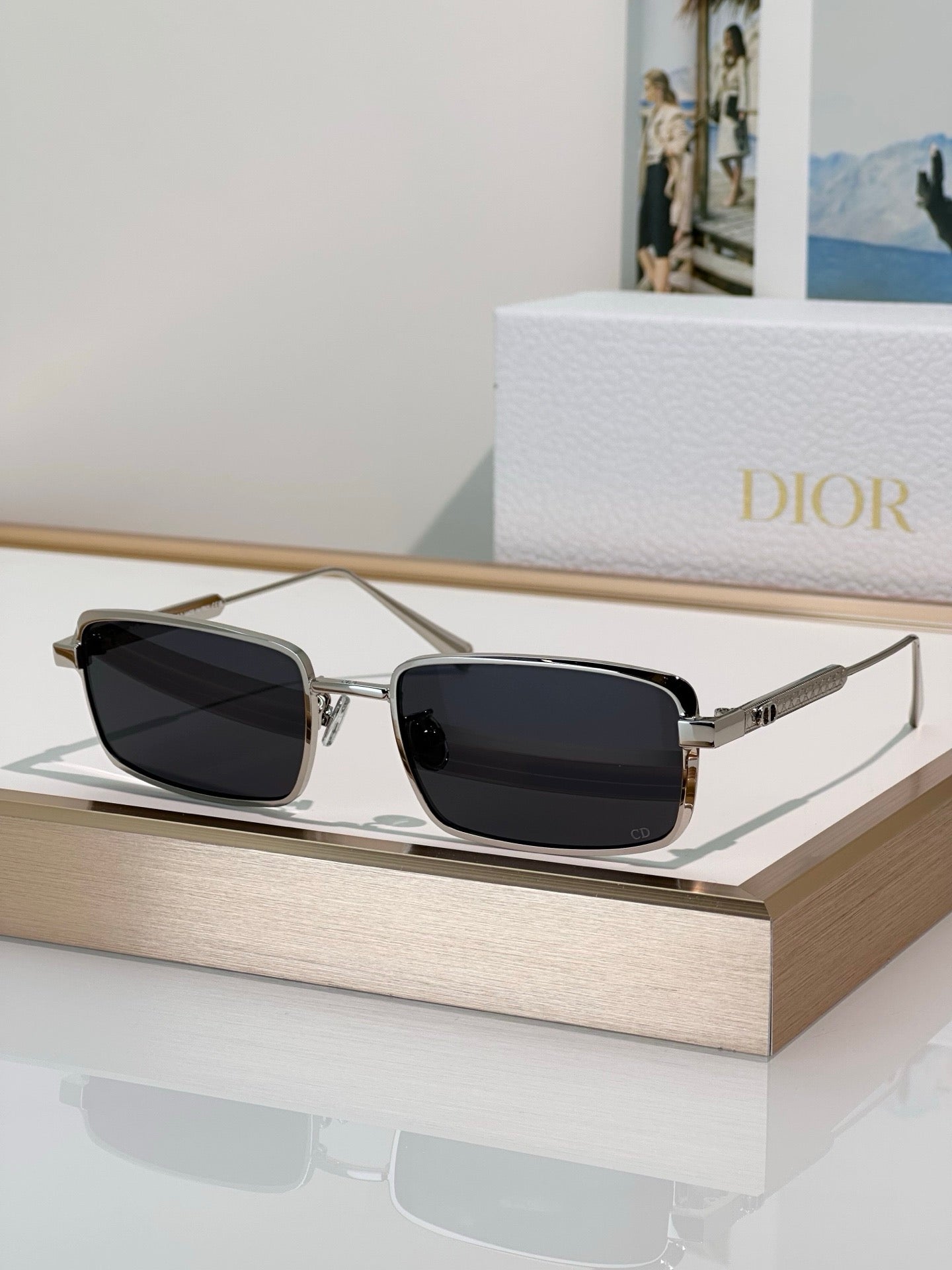 DIOR DiorCannage S2U Rectangular Sunglasses ✨
