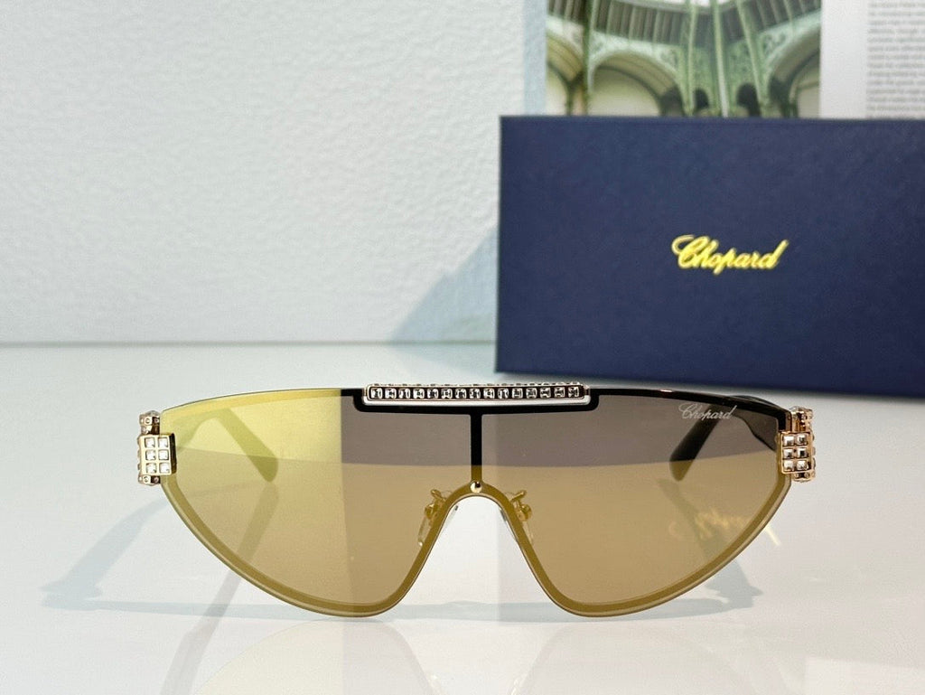 Chopard  Limited Edition SCHF09S Swarovski Crystals Sunglasses   ✨