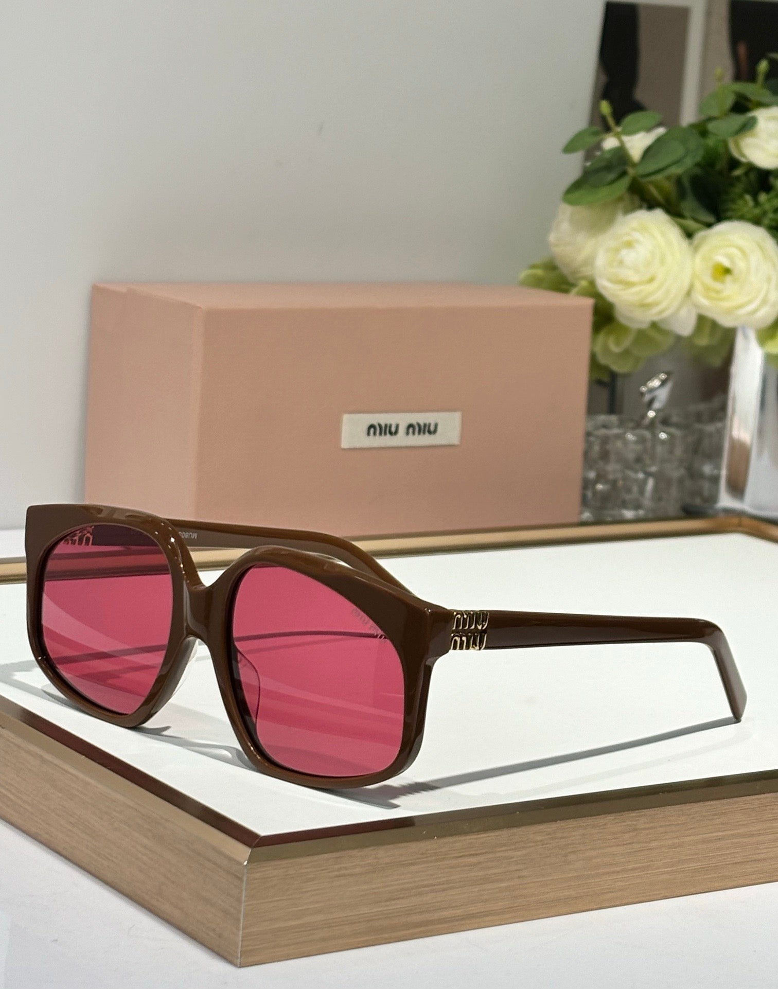 Miu Miu MU 80S Women's Sunglasses 2025 Fashion Show ✨