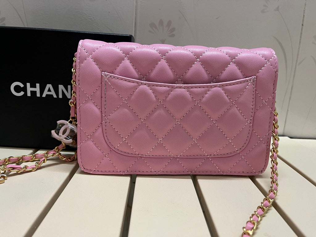 CHANEL Lambskin Flap Chain CC  Bag  3 colors ✨