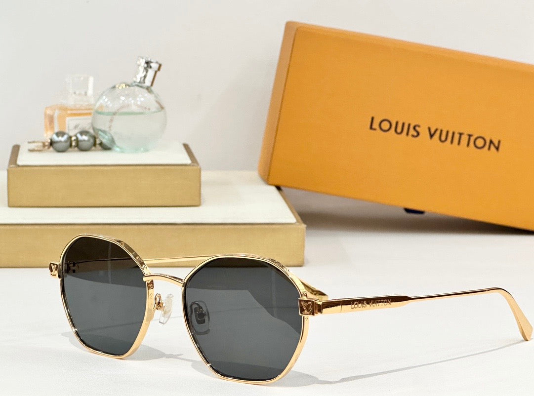 Louis Vuitton Z2192U LV Pure Round Sunglasses ✨